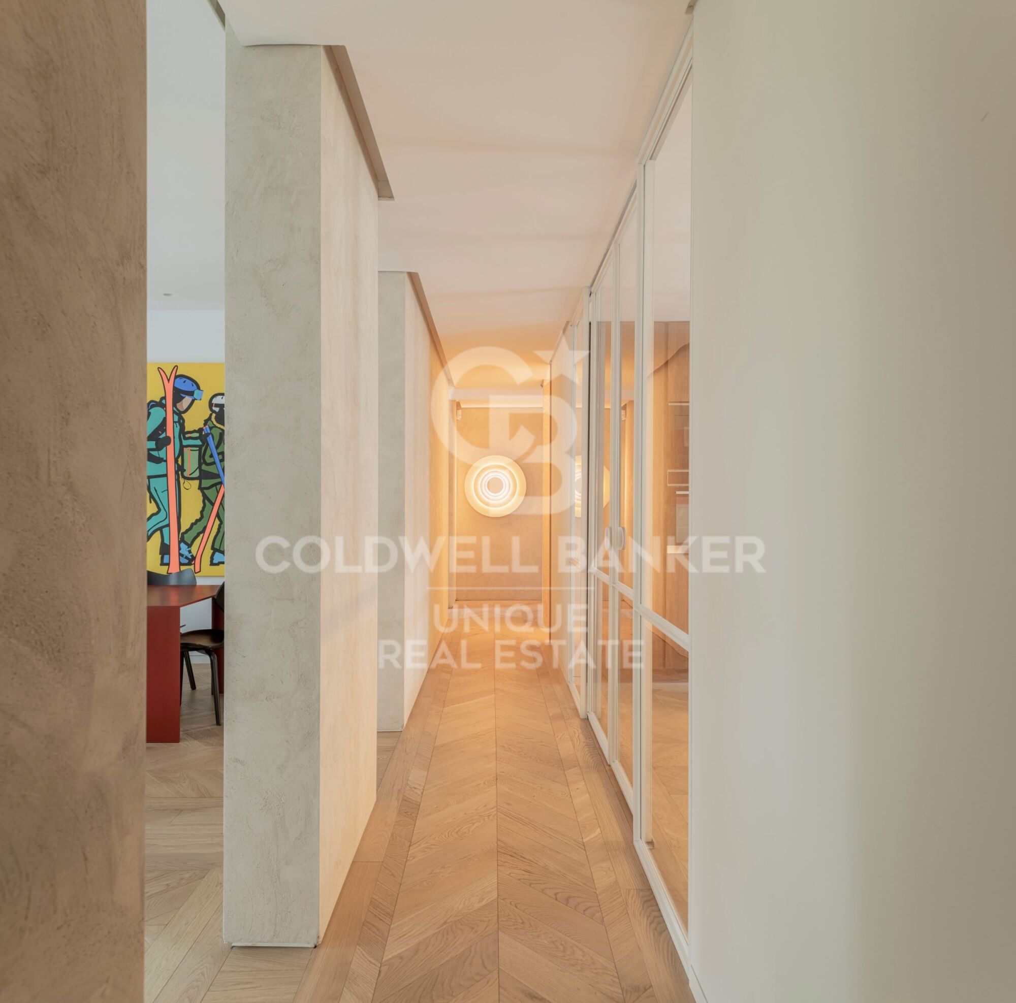 Piso exterior con 4 balcones a calle, garaje y trastero en Lista, Madrid