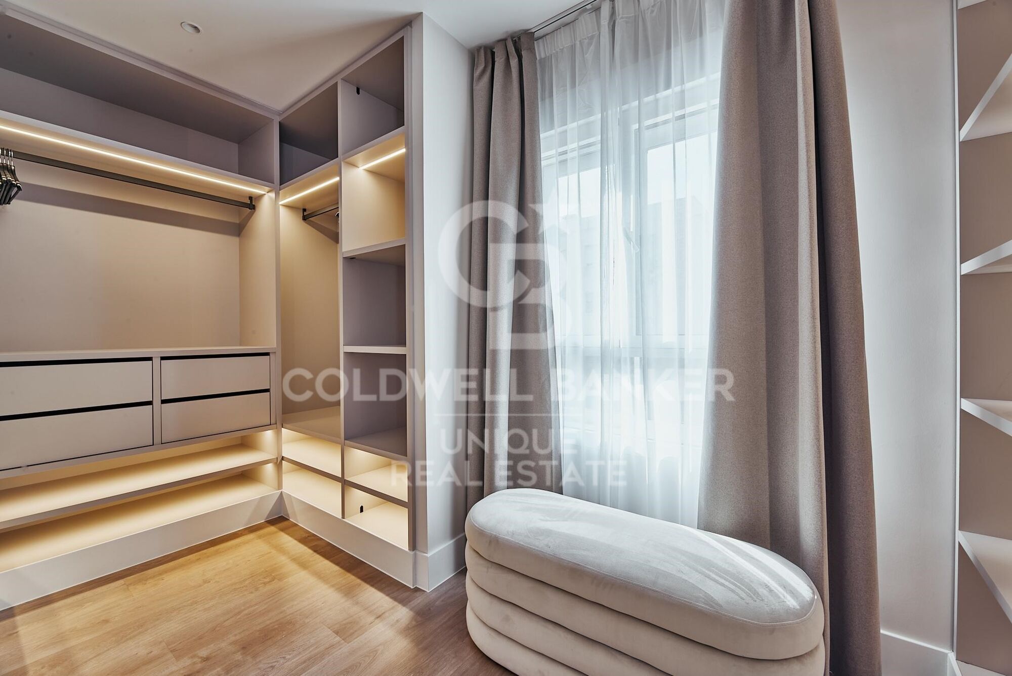 Flat 3 Bedrooms Sale Madrid
