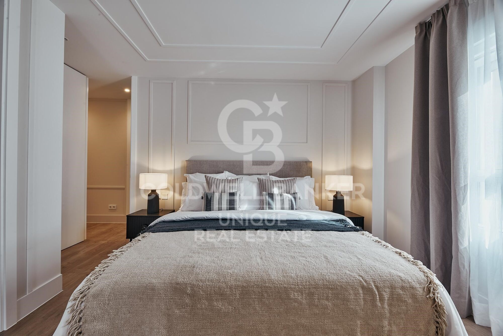 Flat 3 Bedrooms Sale Madrid