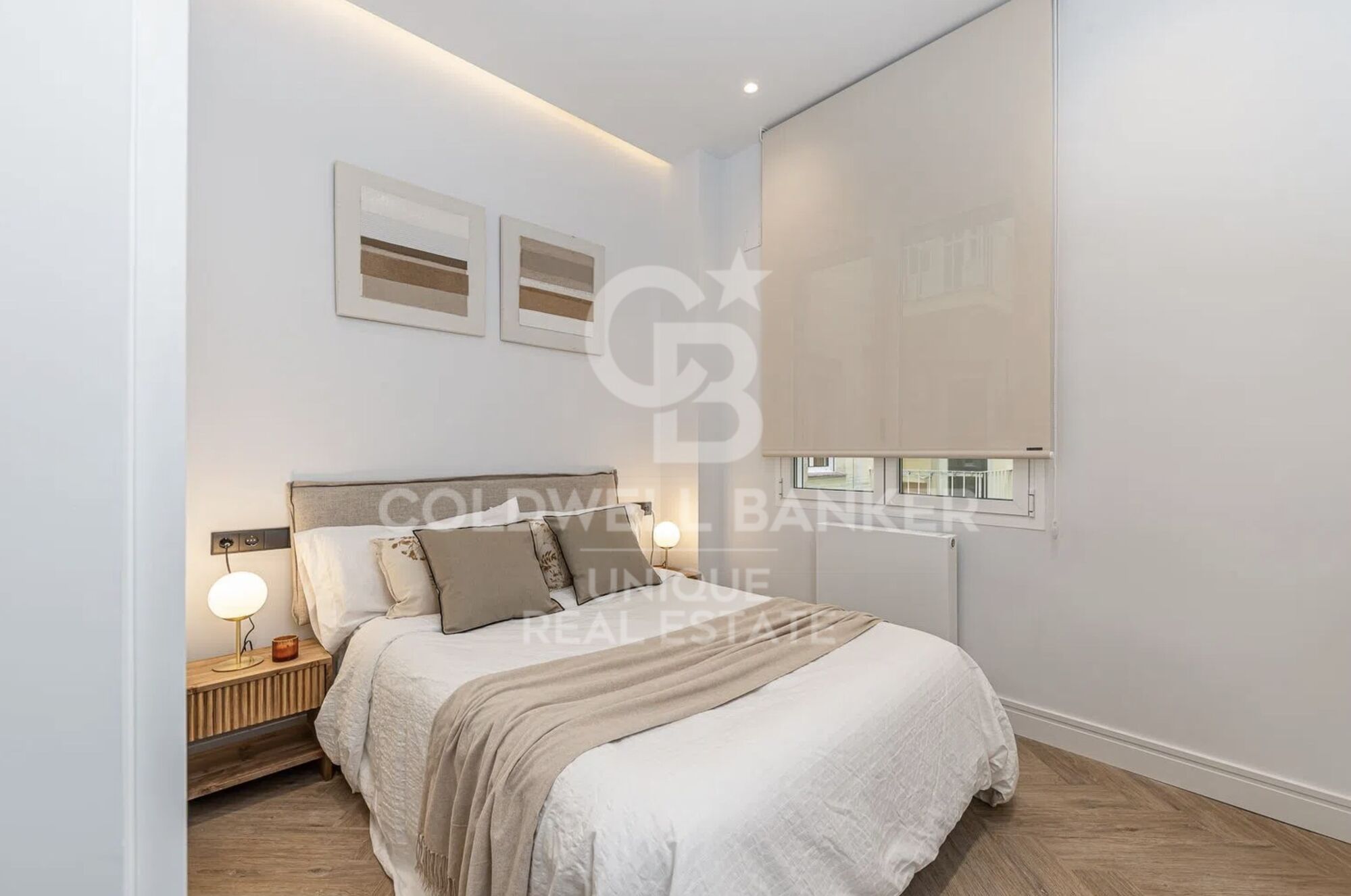 Piso exterior reformado de 4 habitaciones, balcones y garaje en Justicia, Madrid