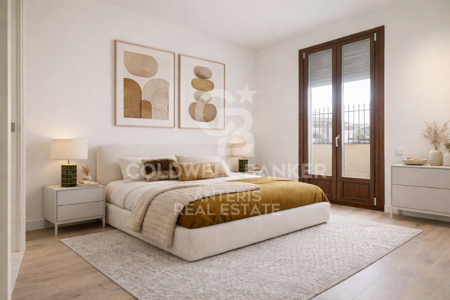 Exclusive penthouse with terrace in a stately building in the Quadrat d'Or