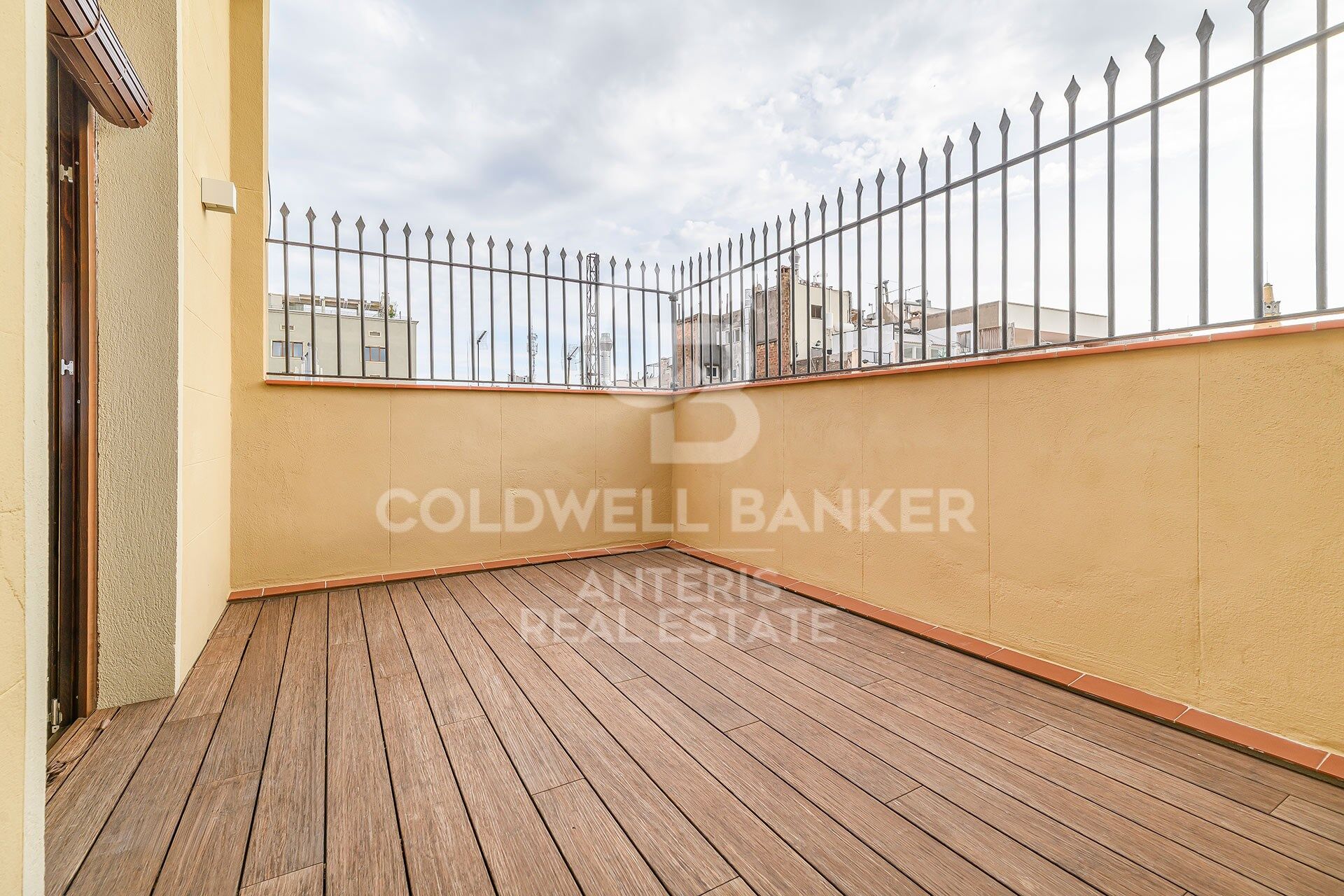 Exclusivo ático con terraza en finca señorial en el Quadrat d'Or