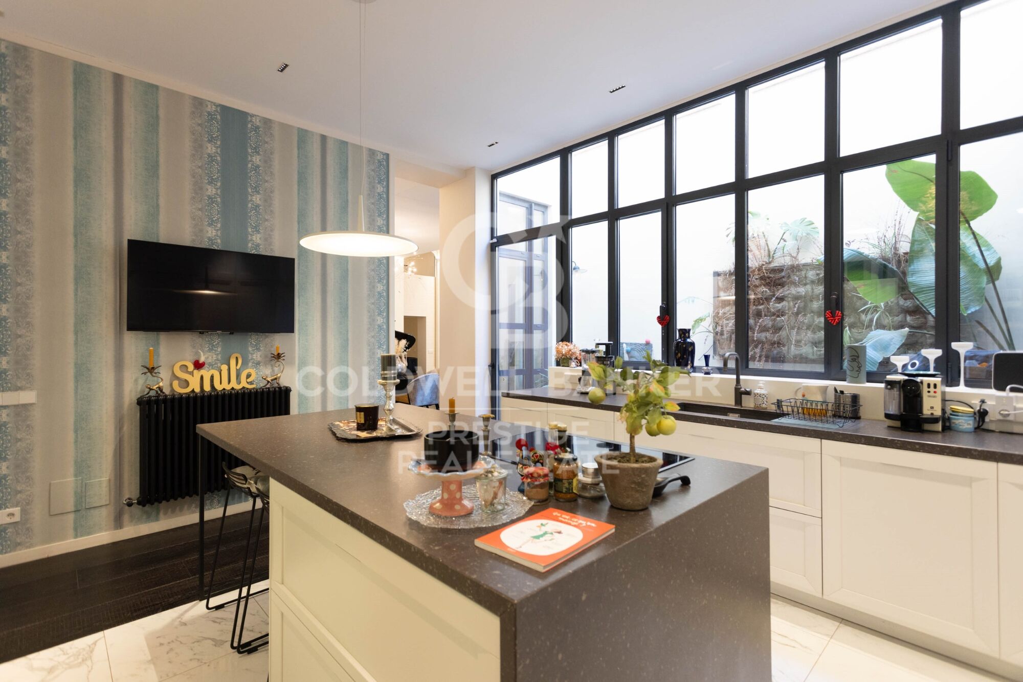 Duplex en venta con terraza a dos pasos de la Sagrada Familia