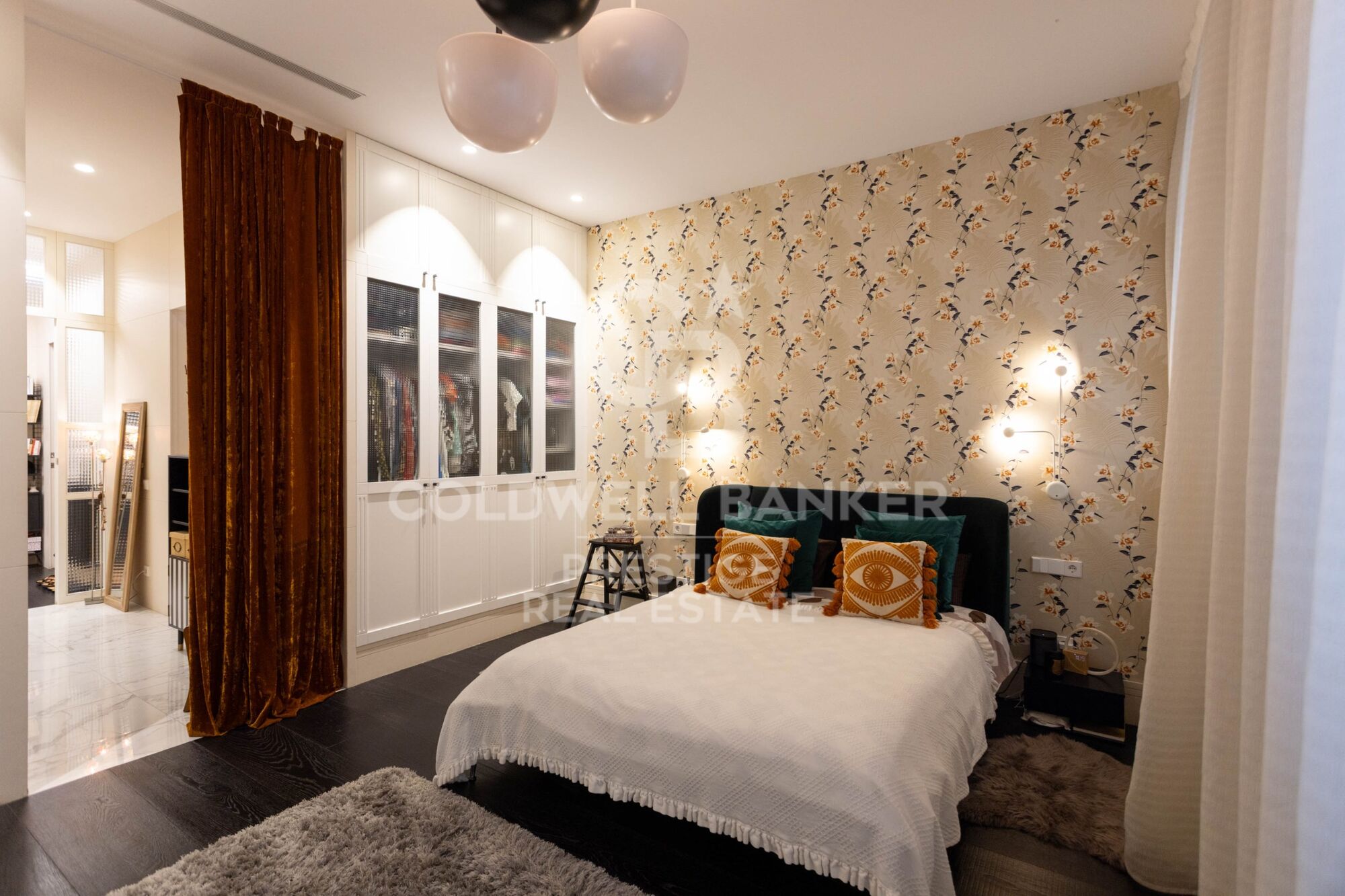 Duplex en venta con terraza a dos pasos de la Sagrada Familia