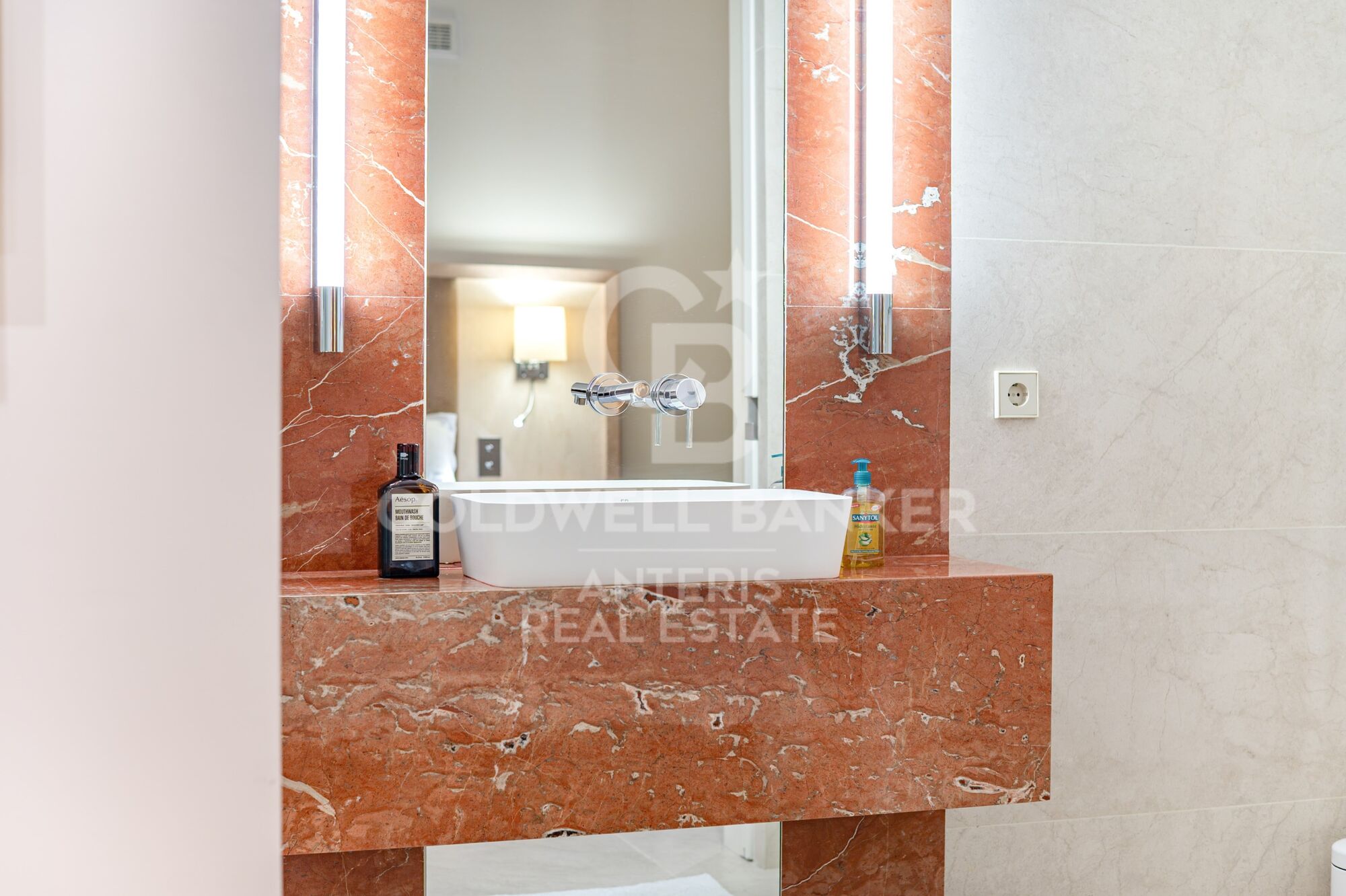 Exclusiva propiedad reformada en La Dreta de l'Eixample