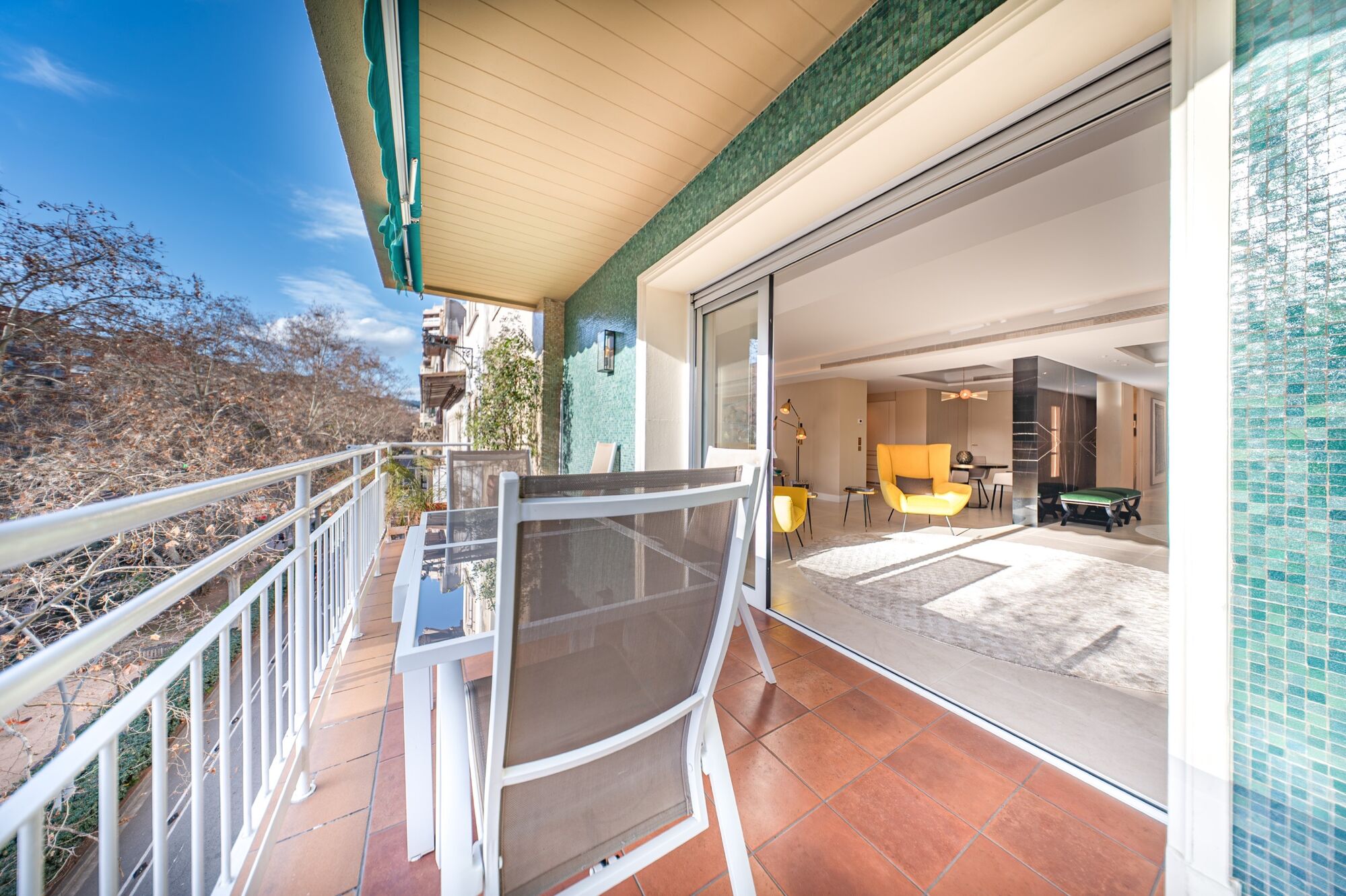 Exclusive renovated property in Eixample Derecho district