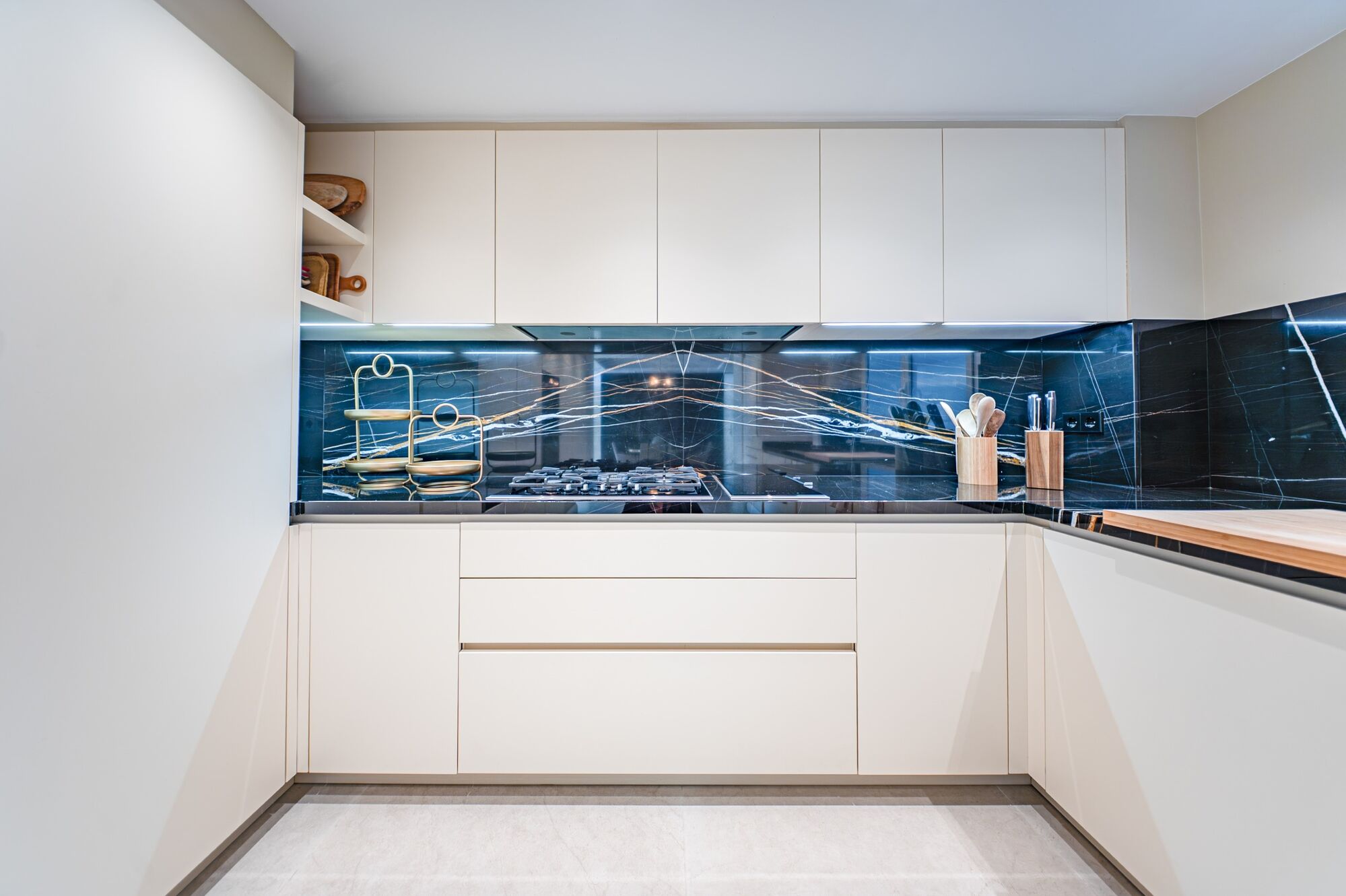 Exclusive renovated property in Eixample Derecho district