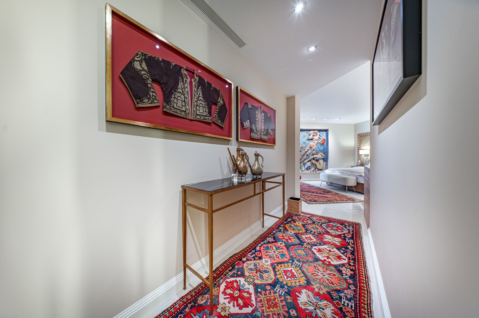 Exclusive renovated property in Eixample Derecho district