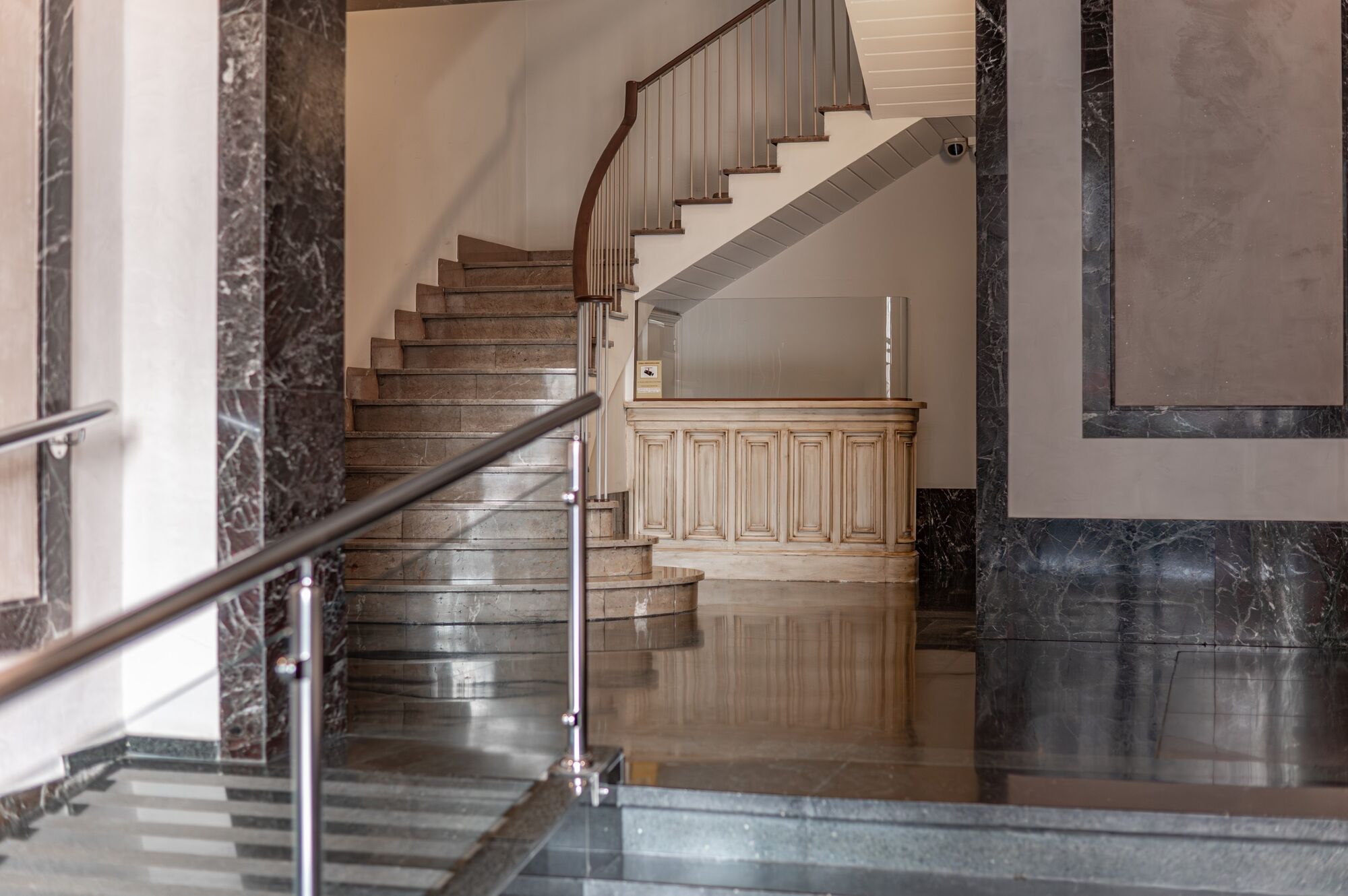 Exclusive renovated property in Eixample Derecho district