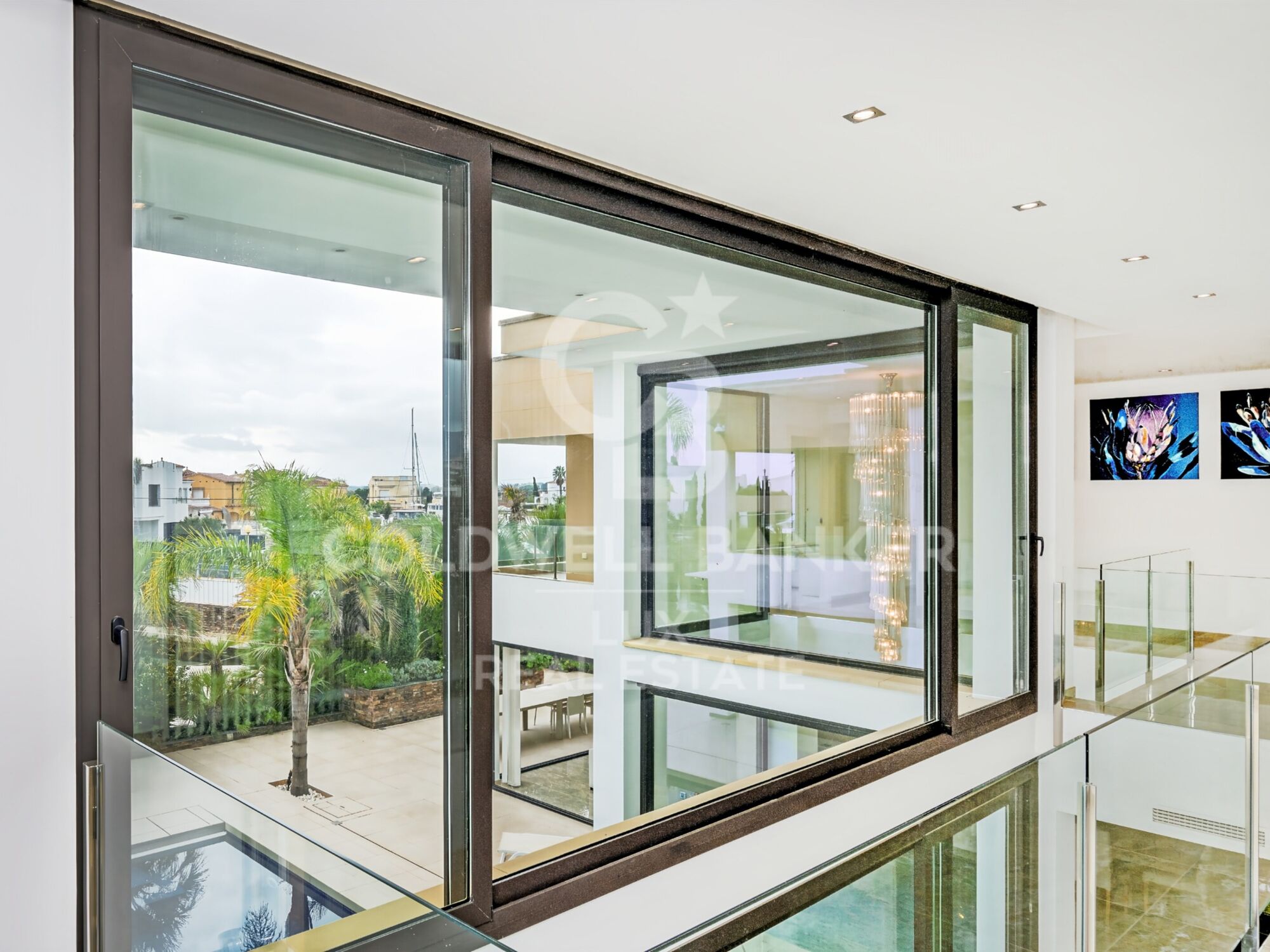 Villa mit 28 m Liegeplatz in Santa Margarita, Roses, Costa Brava