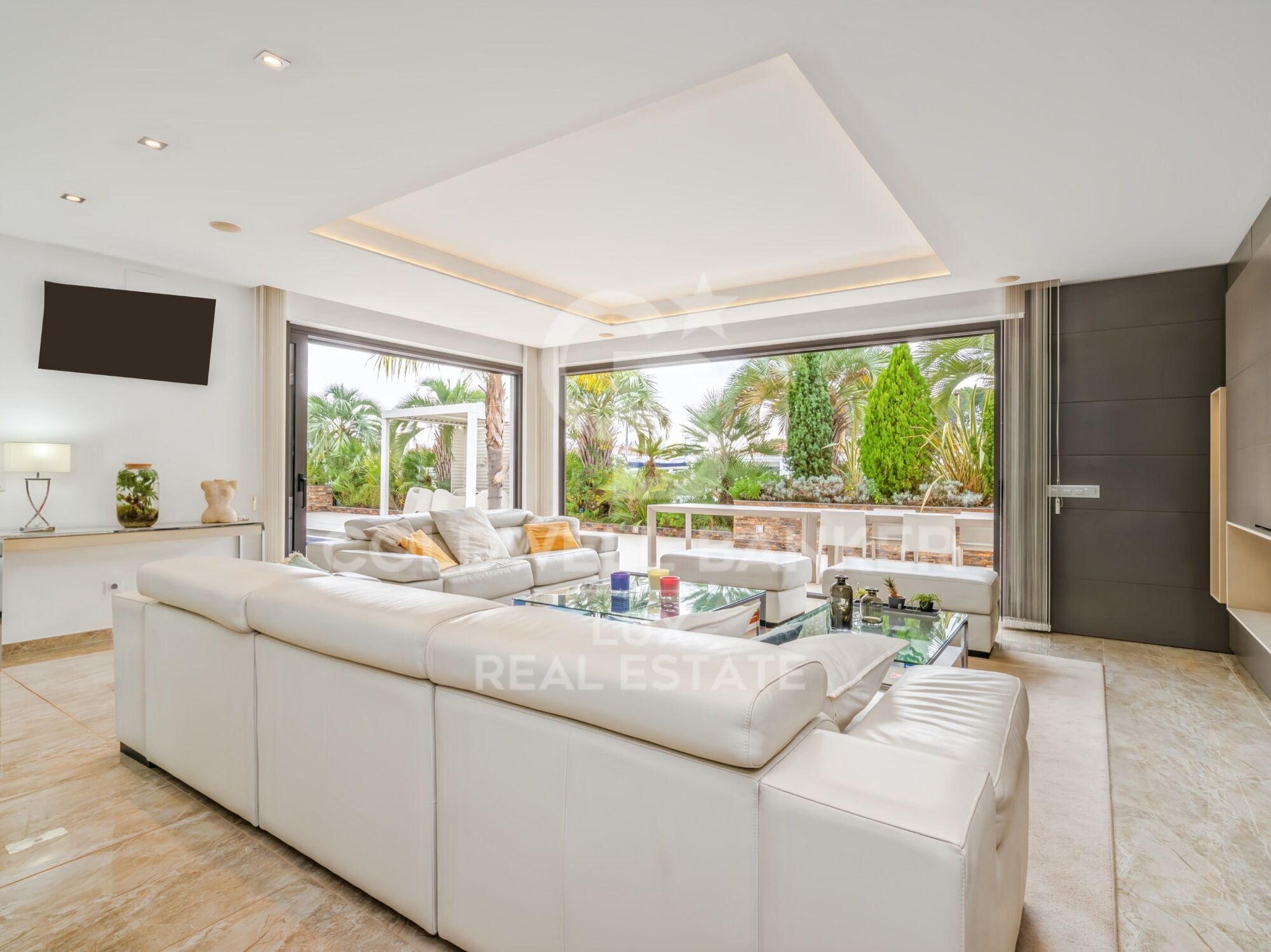 Villa con amarre de 28m en Santa Margarita, Roses, Costa Brava