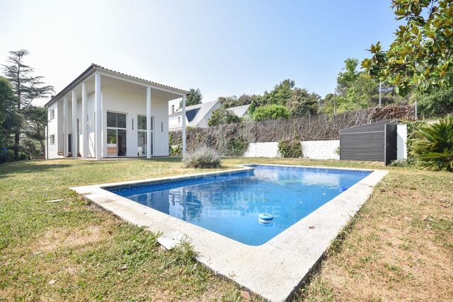 Casa llena de luz y encanto en Matadepera