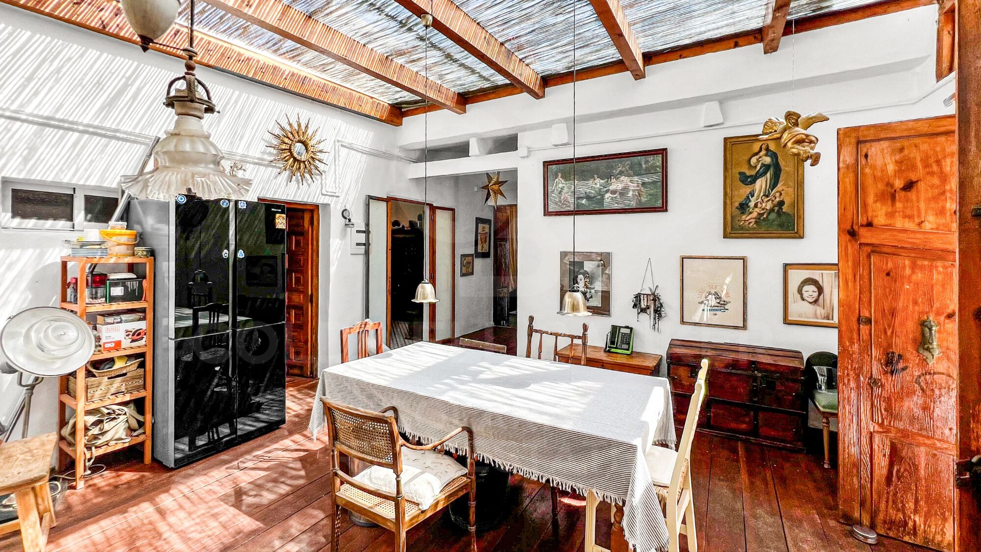 Vivir el Mediterráneo: villa exclusiva en primera línea del puerto de Jávea