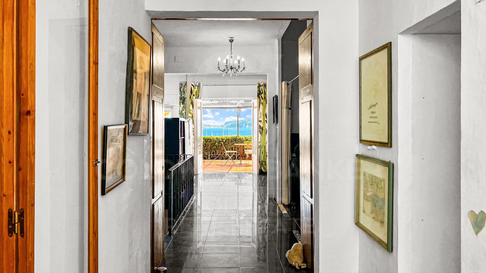 Découvrez la Méditerranée : villa exclusive en bord de mer du port de Jávéa