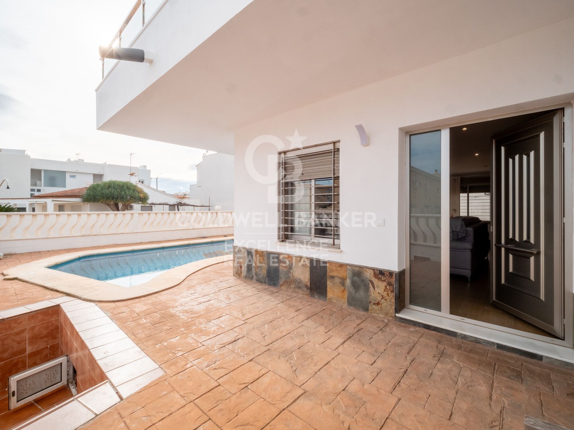 Villa de plage exclusive avec piscine sur l'Avenida Bancals, Oliva