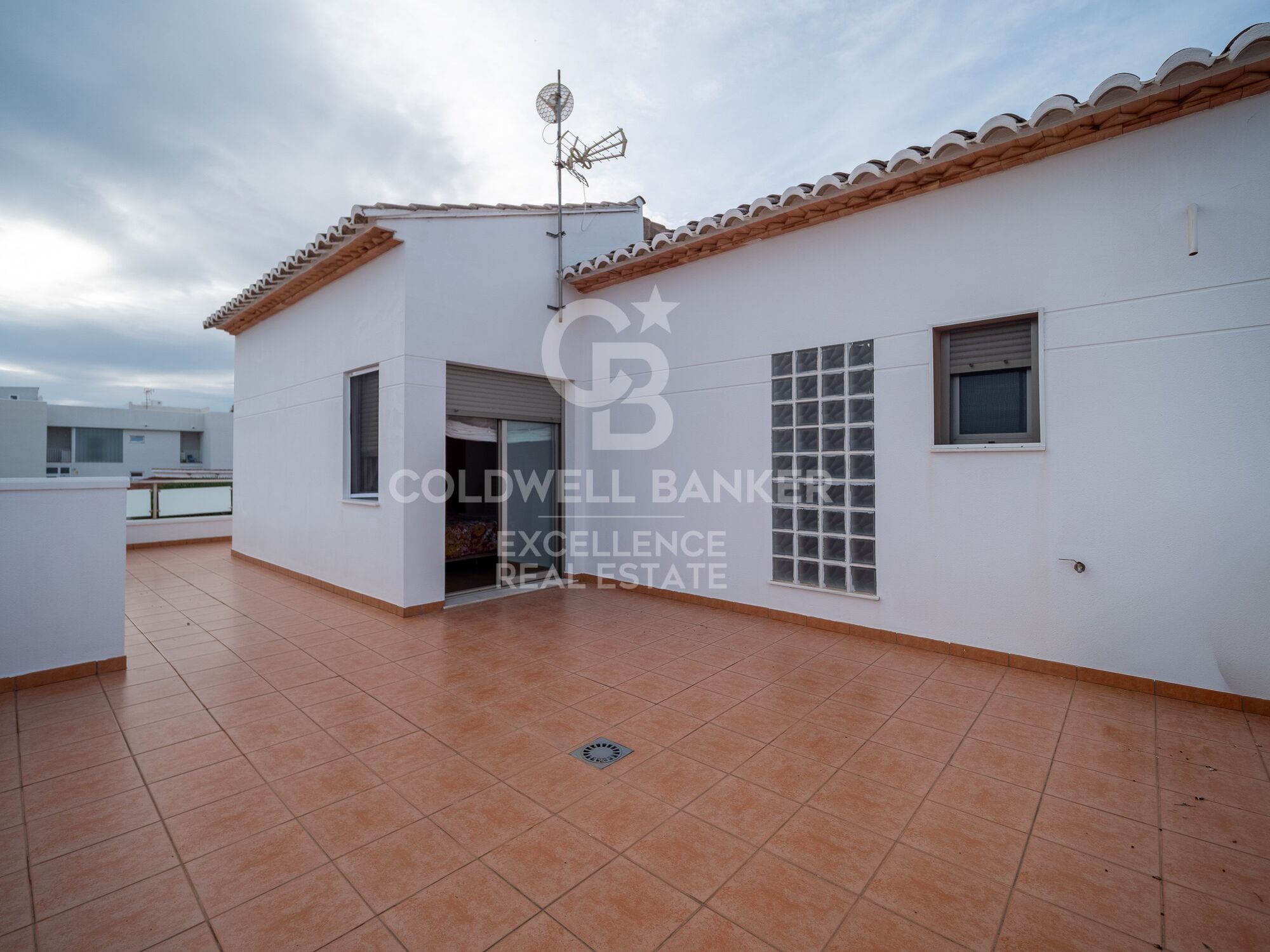 Villa de plage exclusive avec piscine sur l'Avenida Bancals, Oliva