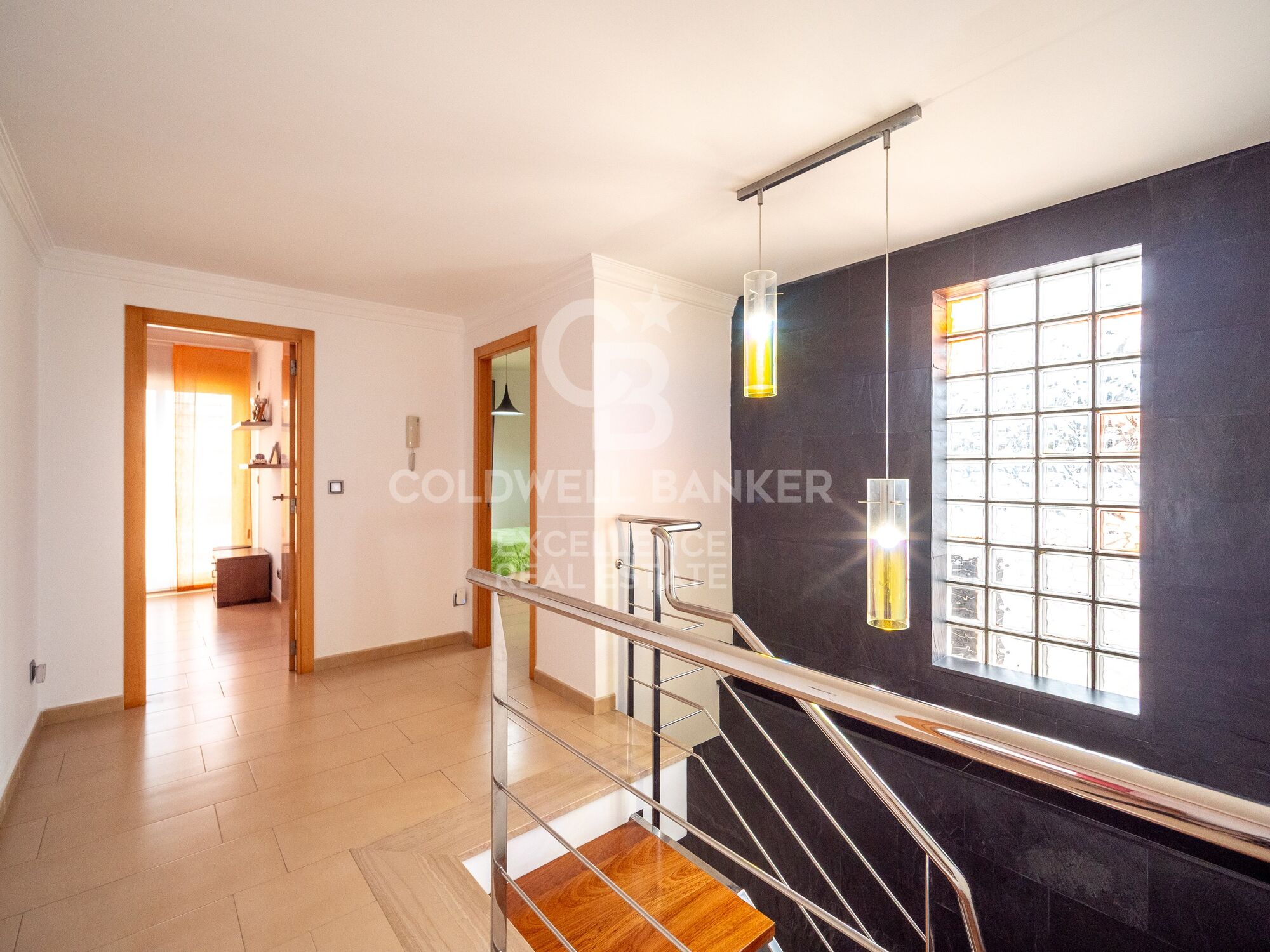 Villa exclusive avec piscine à 50 mètres de la mer à Playa Terranova, Oliva