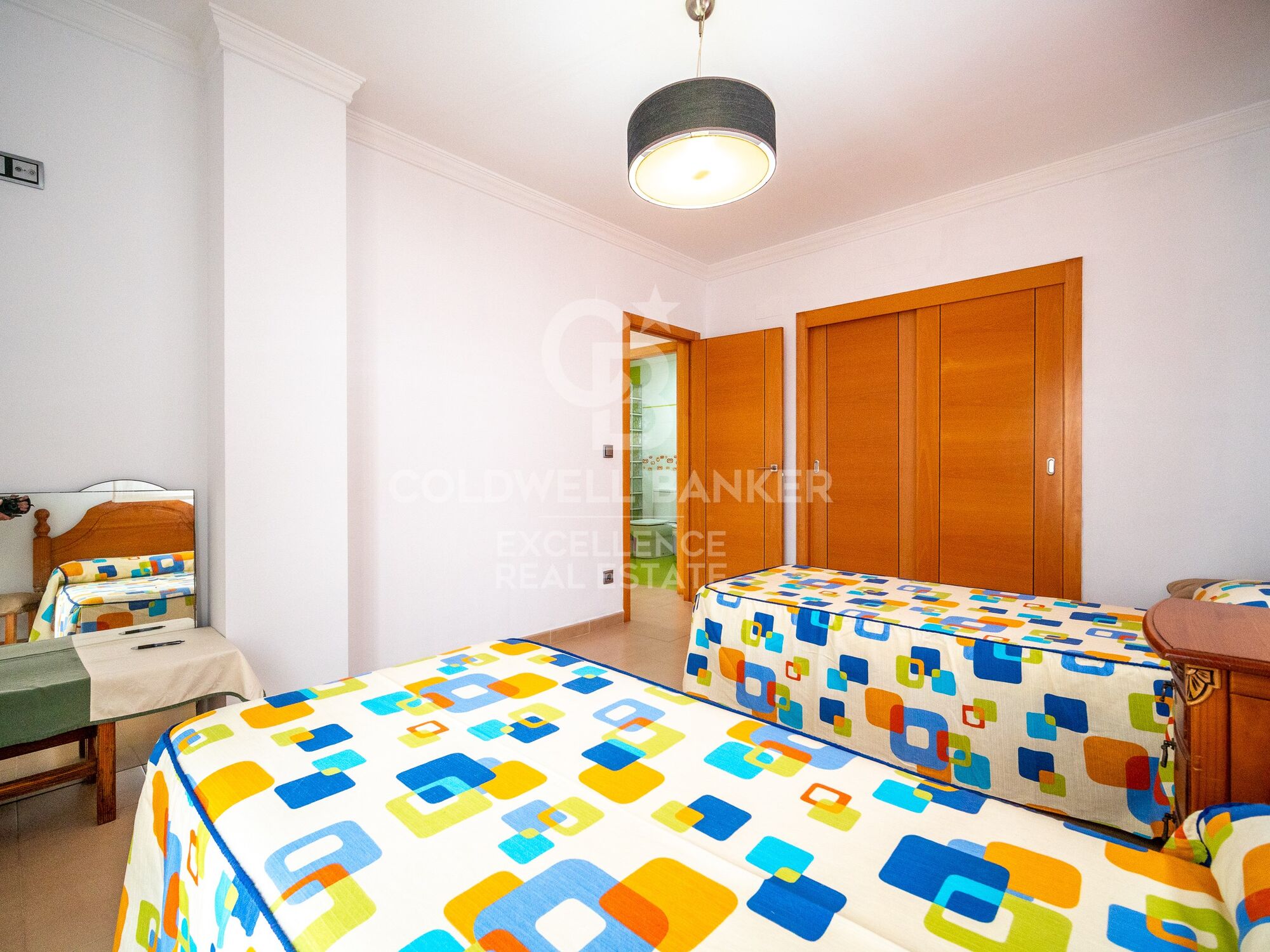 Villa exclusive avec piscine à 50 mètres de la mer à Playa Terranova, Oliva