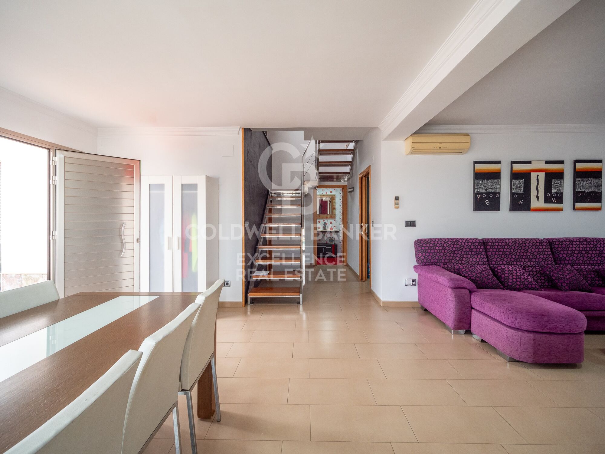 Villa exclusive avec piscine à 50 mètres de la mer à Playa Terranova, Oliva