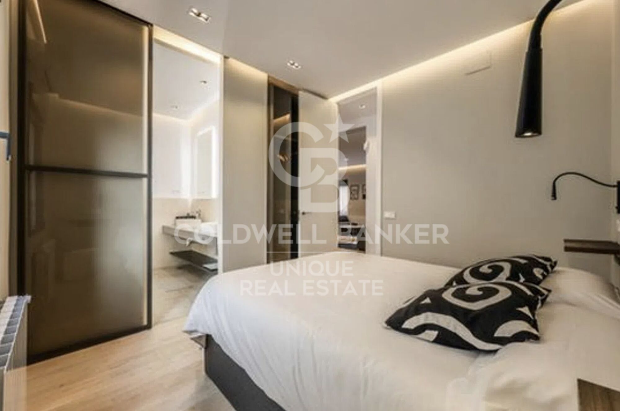 Appartement extérieur rénové à Palacio, Madrid