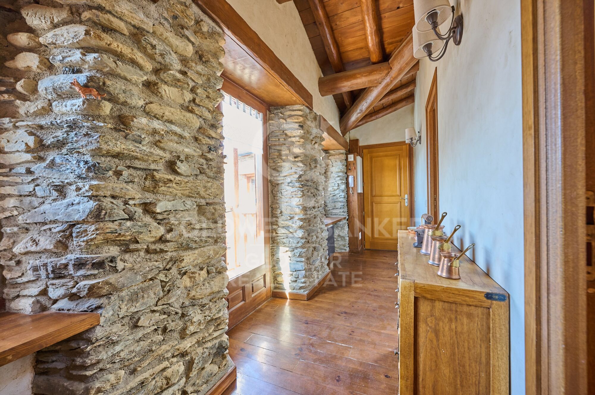 Apartment 3 Bedrooms Sale Osséja