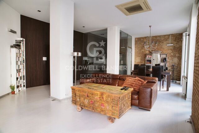 Modern flat in L'Eixample ready to move in