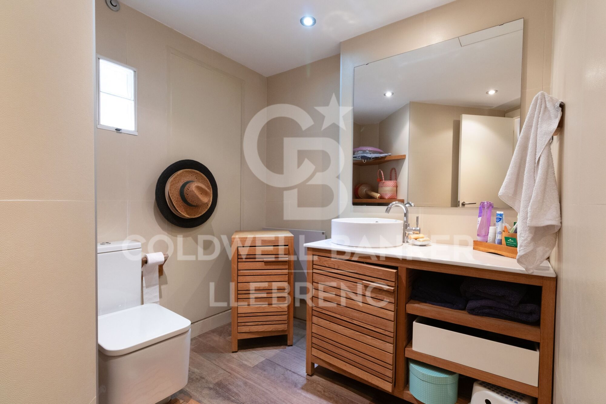 Espectacular casa en Vallvidrera con jardín y piscina
