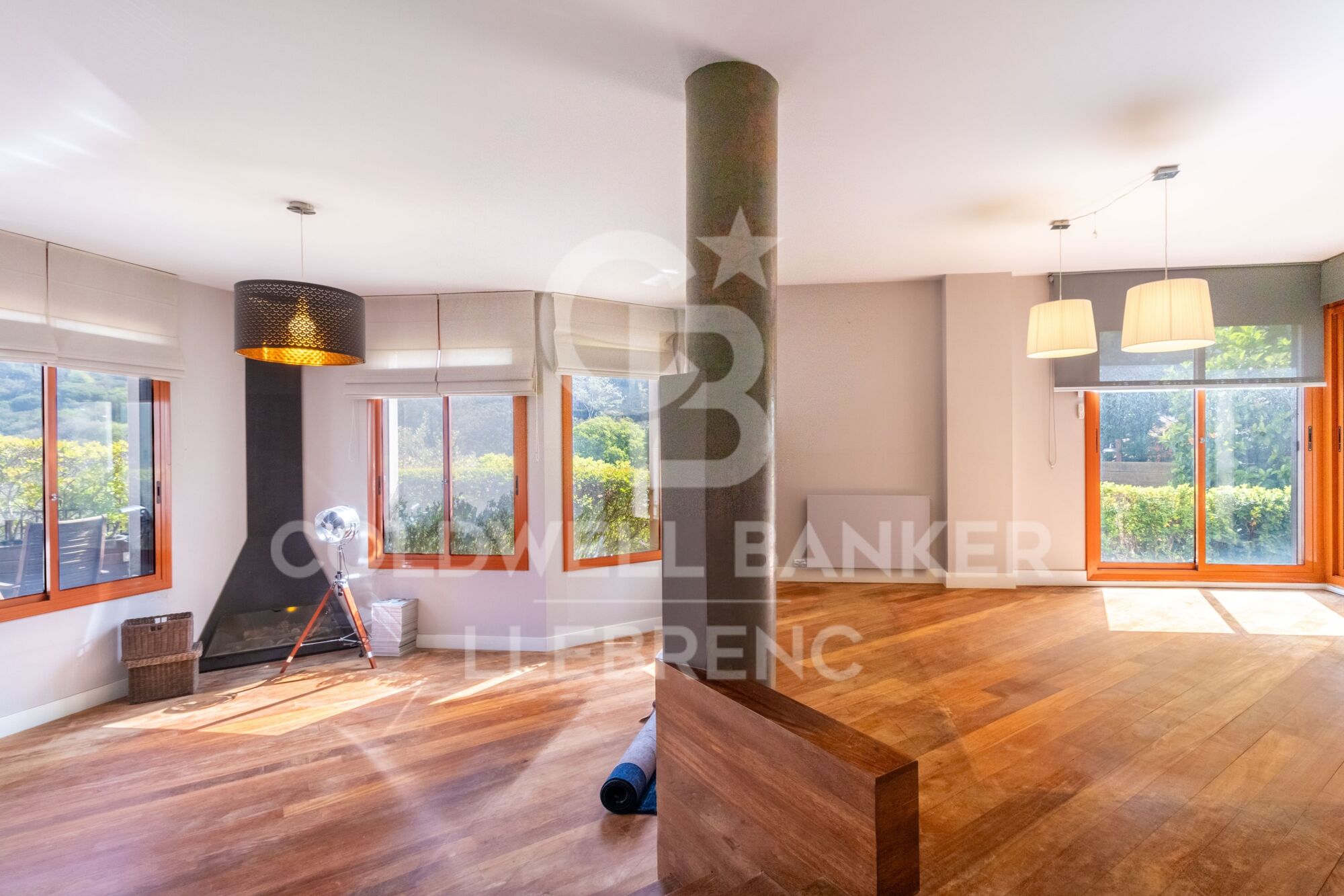 Espectacular casa en Vallvidrera con jardín y piscina