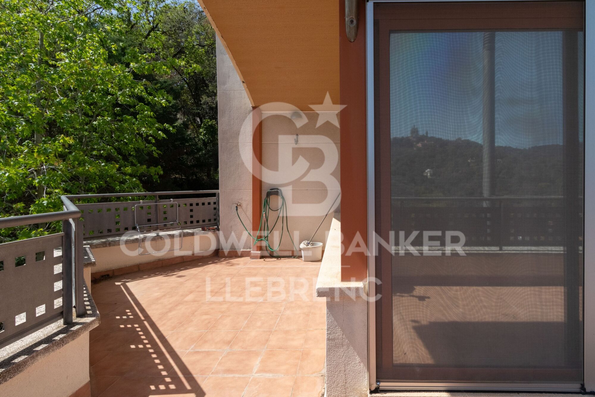 Espectacular casa en Vallvidrera con jardín y piscina