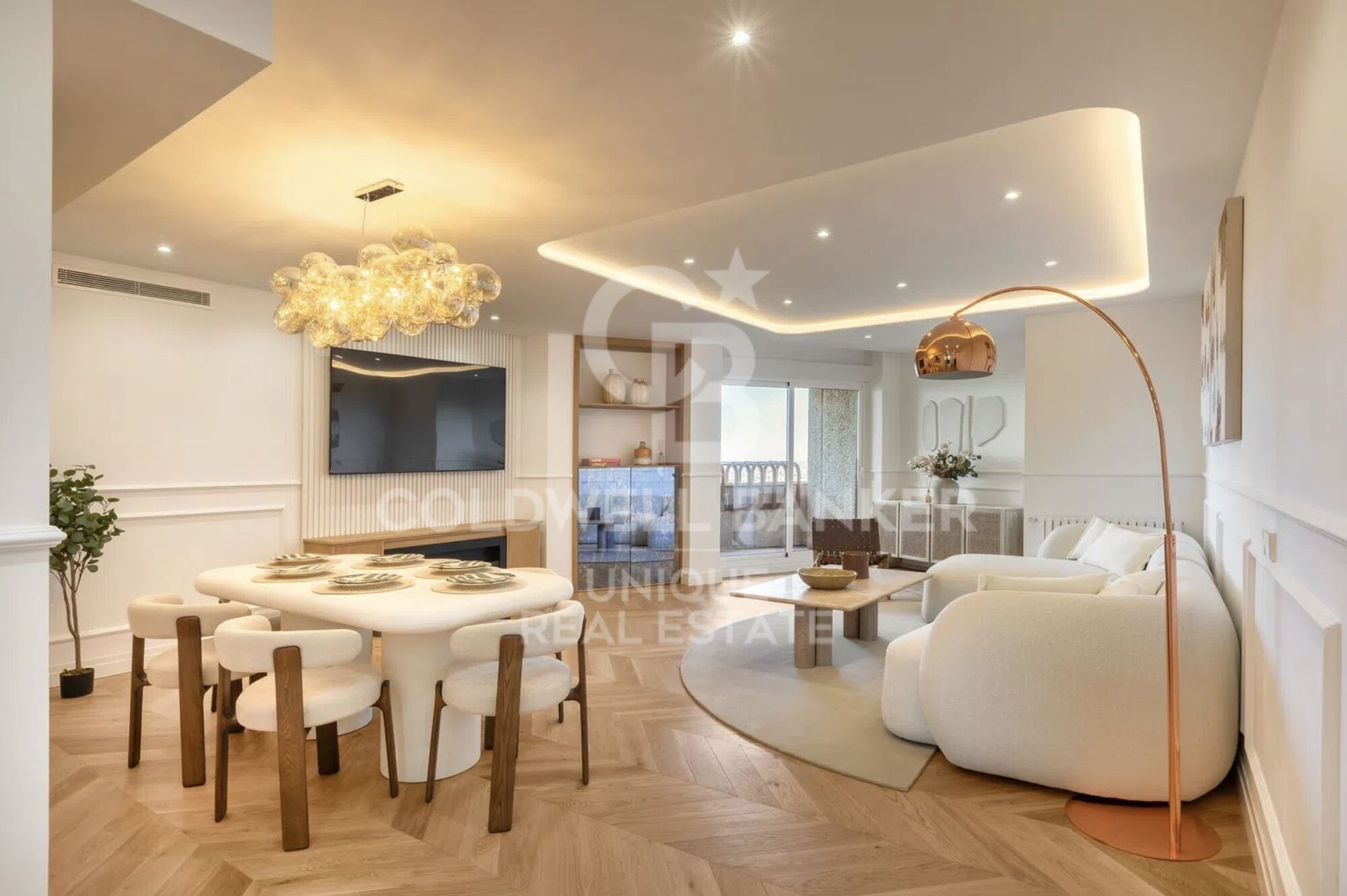 Appartement extérieur de trois chambres avec terrasse et vue sur le Retiro