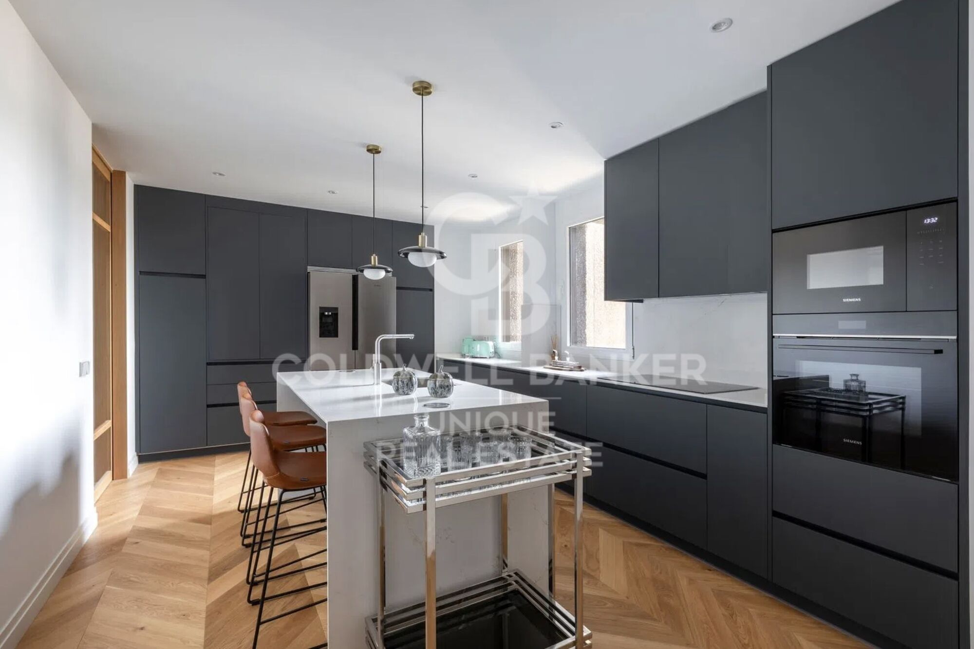 Appartement extérieur de trois chambres avec terrasse et vue sur le Retiro