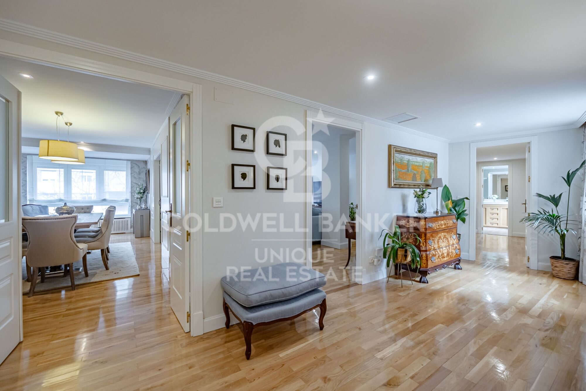 4-Schlafzimmer-Außenwohnung mit Garage und Abstellraum in Almagro, Madrid