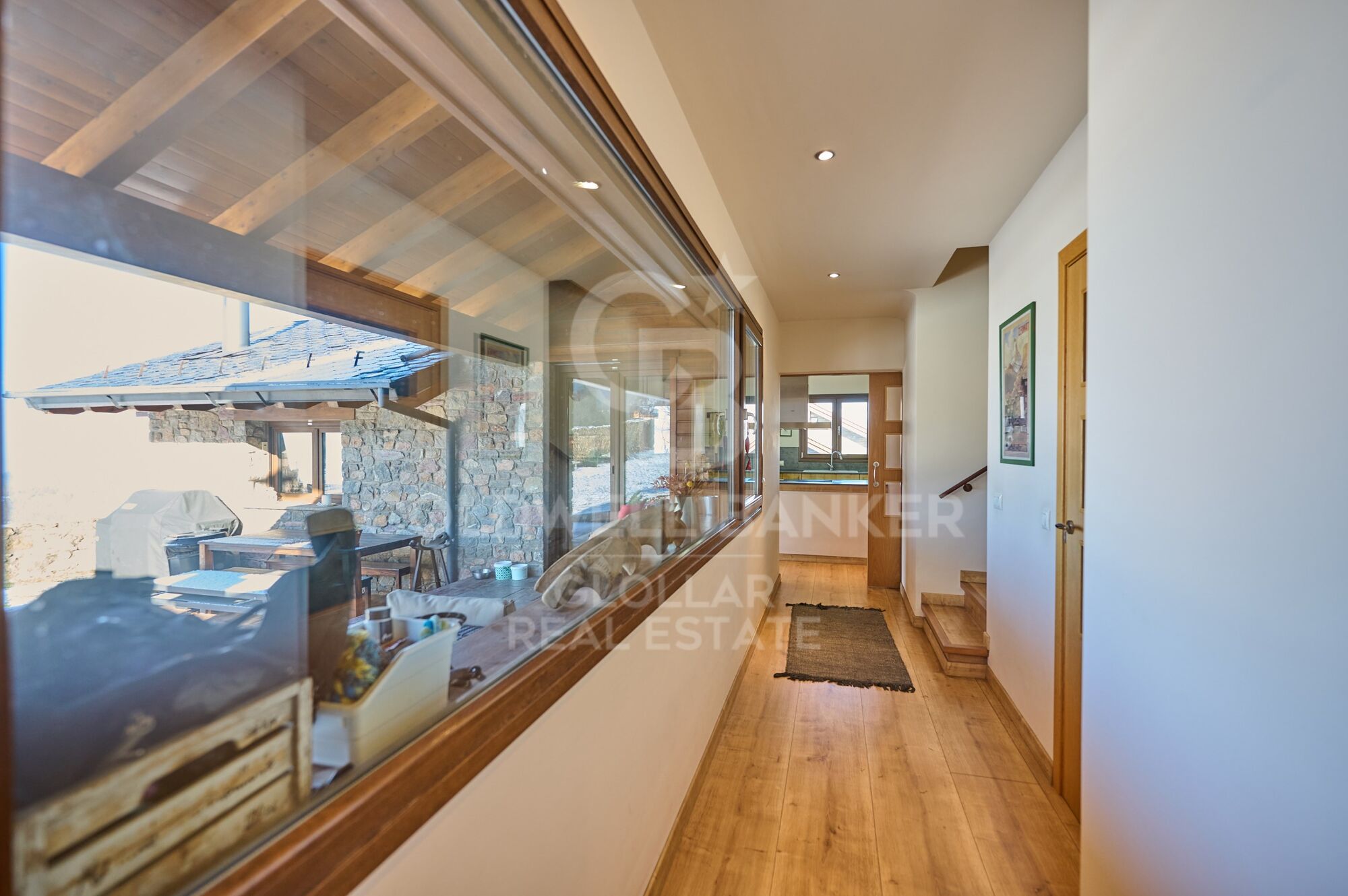 House 4 Bedrooms Sale Das