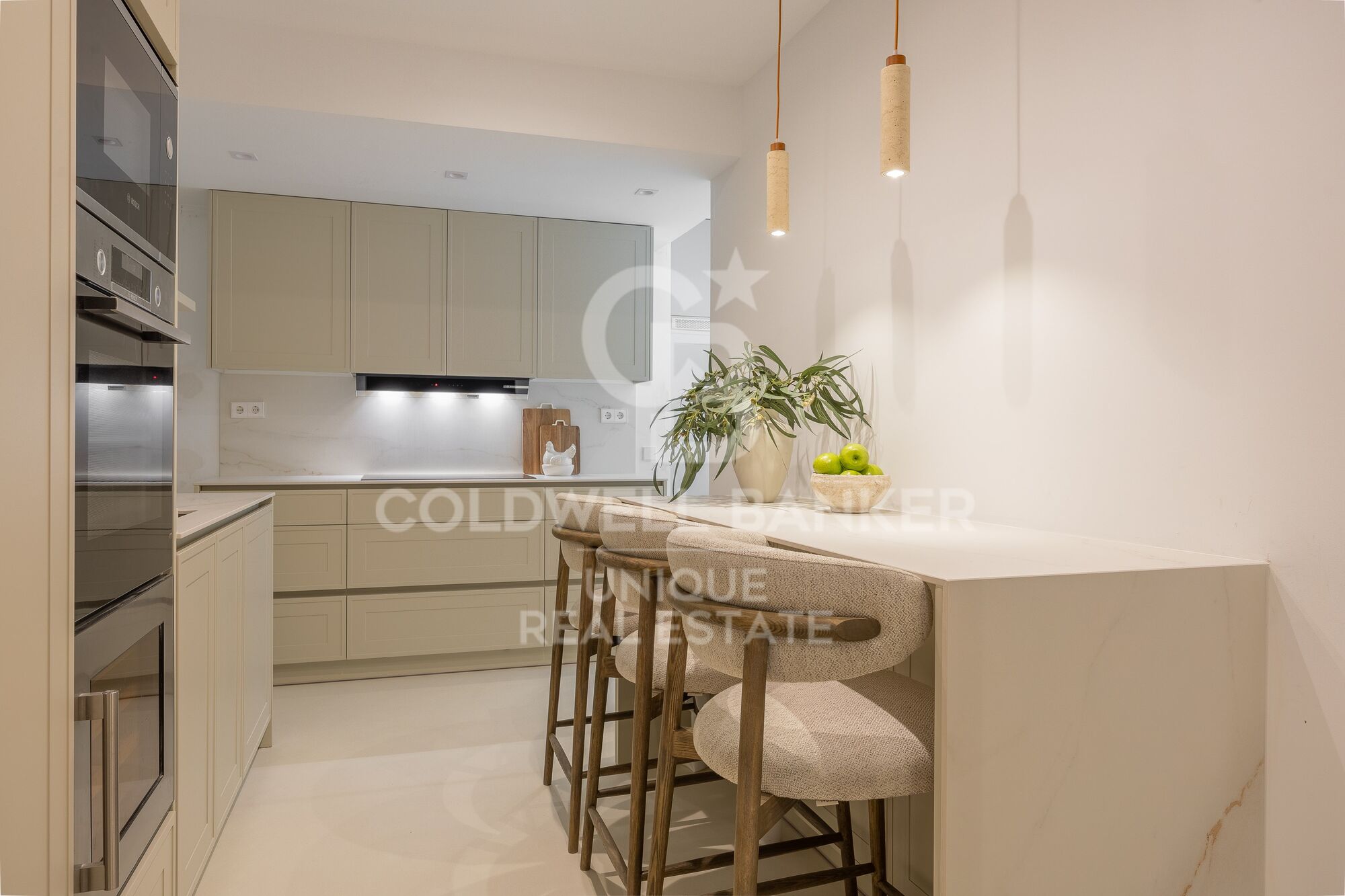 Renovated exterior apartment in Recoletos, Madrid