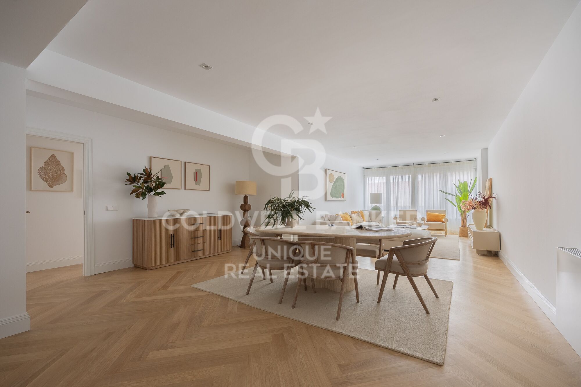 Renovated exterior apartment in Recoletos, Madrid