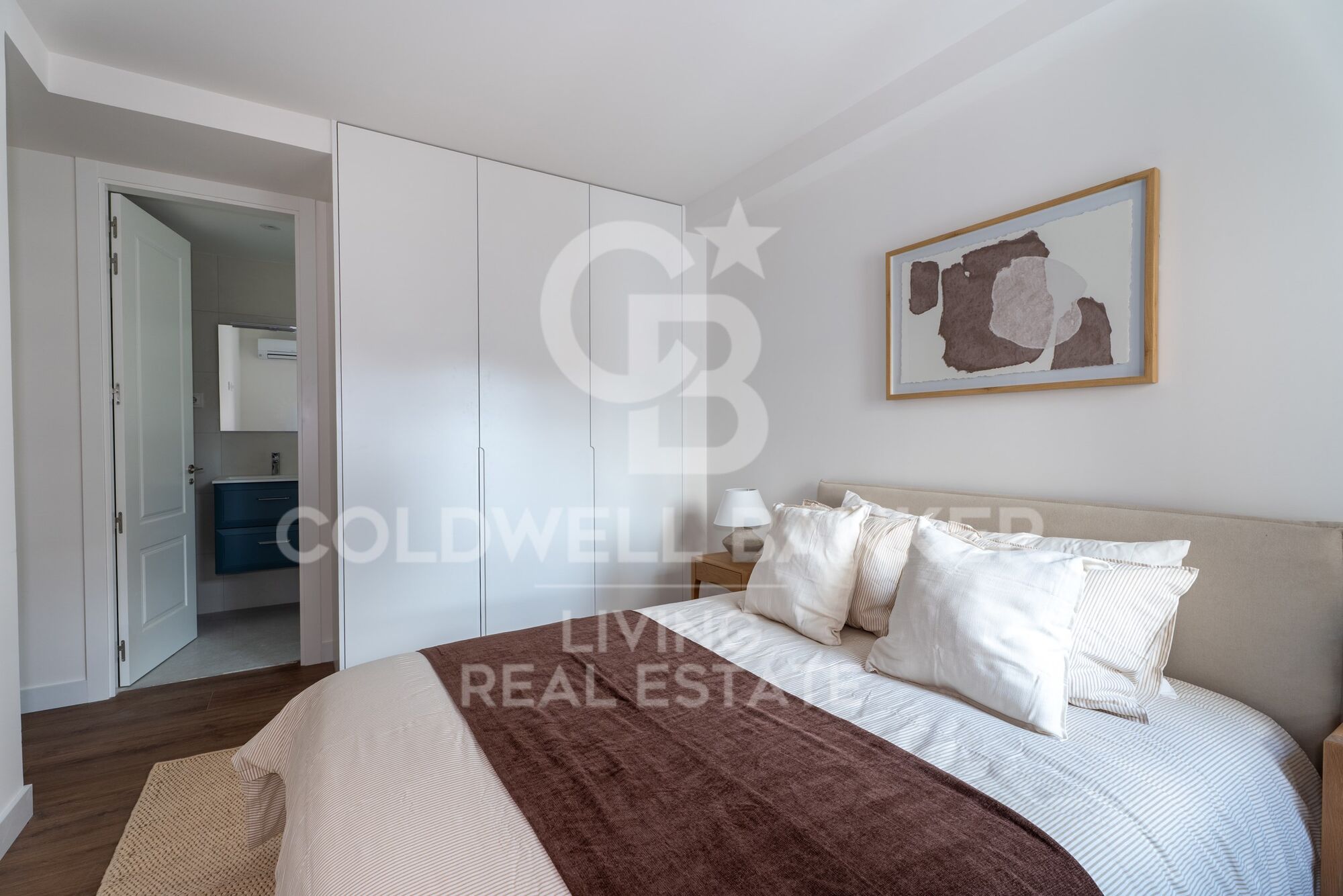 Flat 2 Bedrooms Sale Madrid