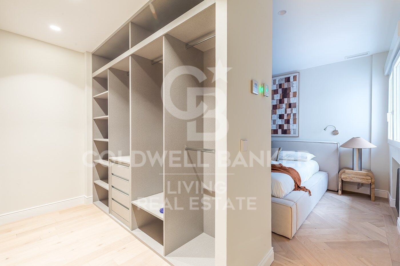 Flat 3 Bedrooms Sale Madrid