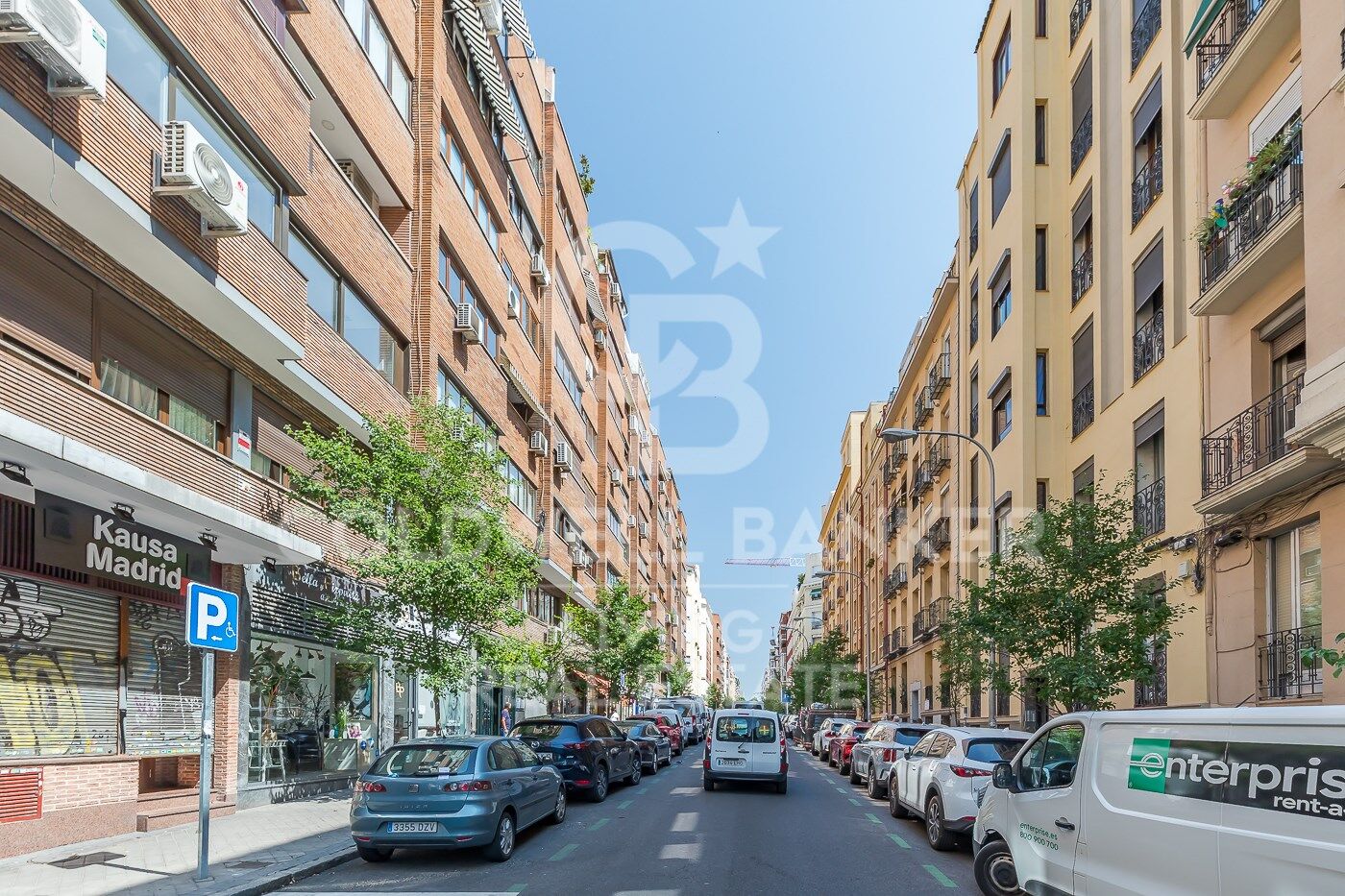 Flat 3 Bedrooms Sale Madrid