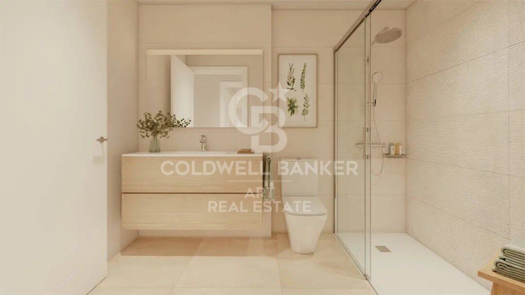 New construction apartments with sea views in Estepona