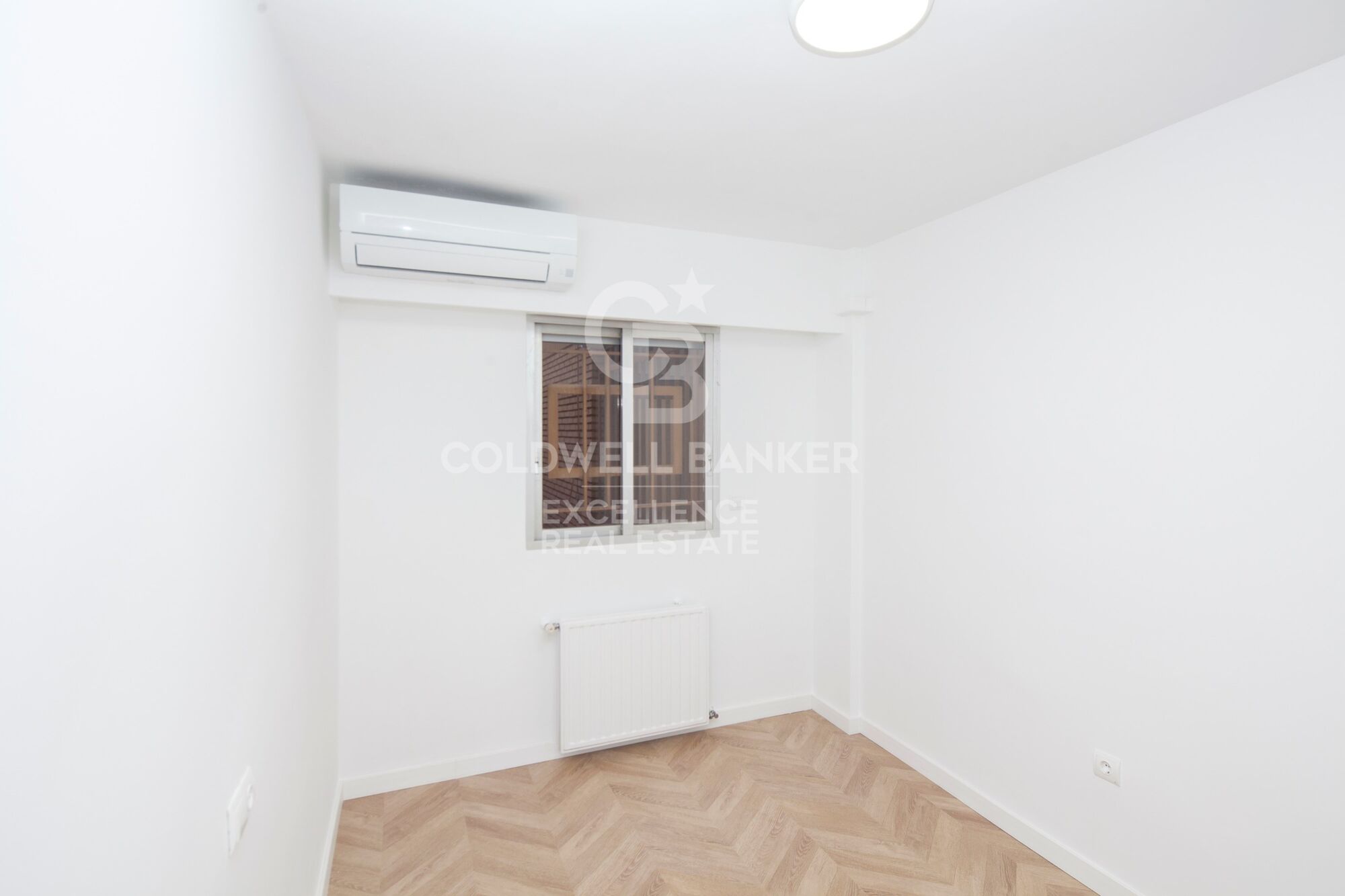 Spacious brand-new apartment with garage and views of the Turia in La Petxina