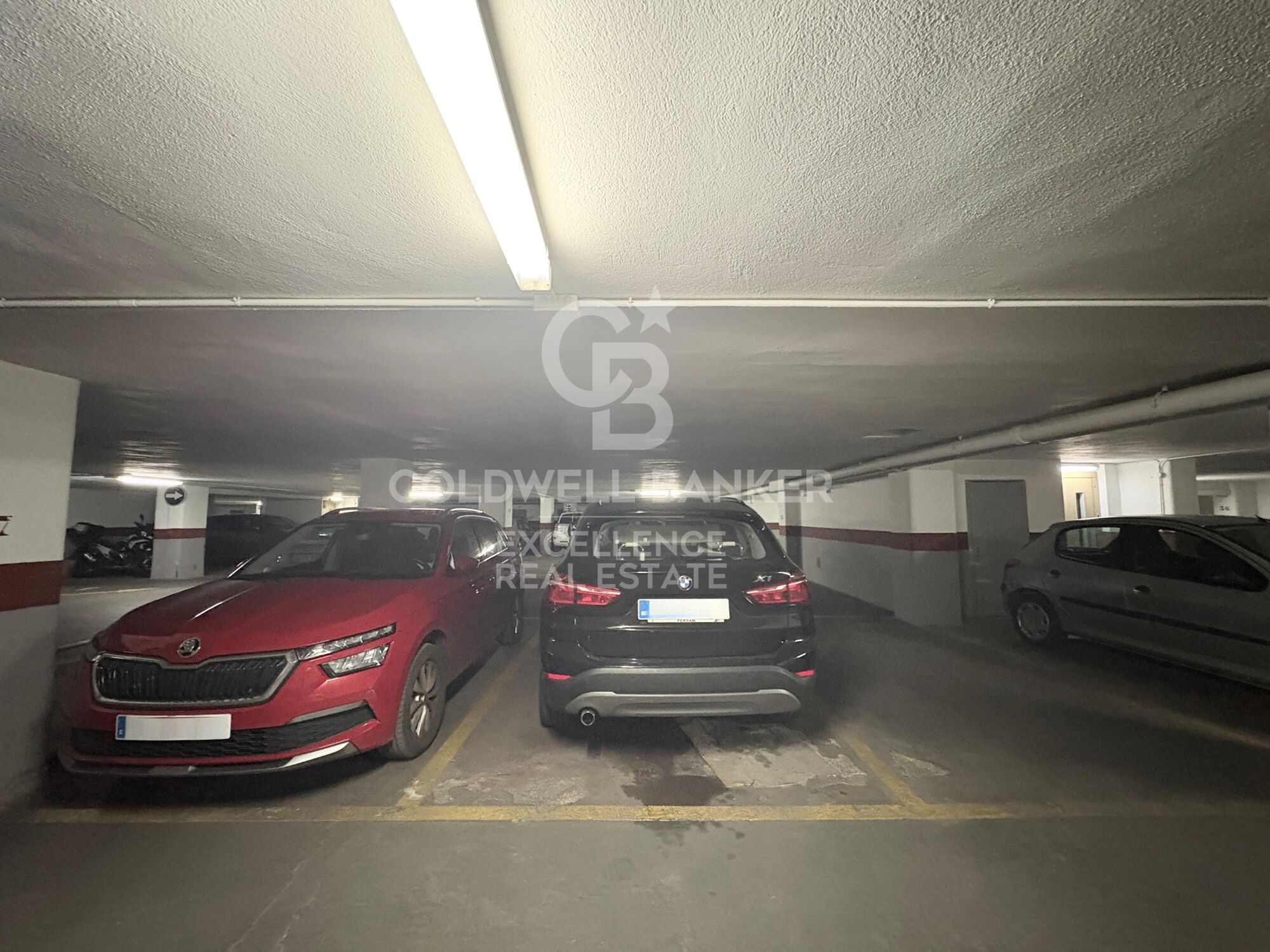Spacious brand-new apartment with garage and views of the Turia in La Petxina