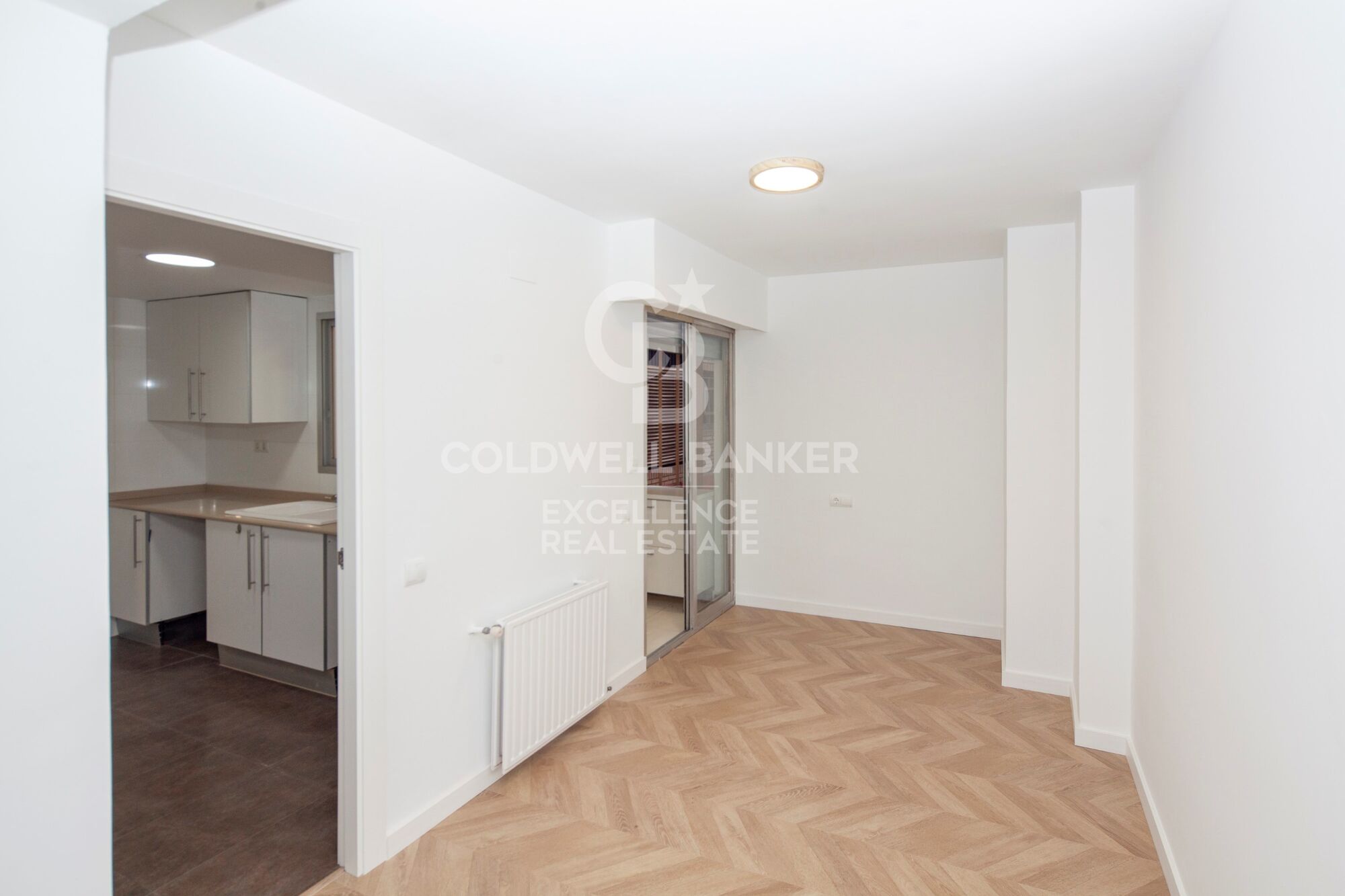 Spacious brand-new apartment with garage and views of the Turia in La Petxina