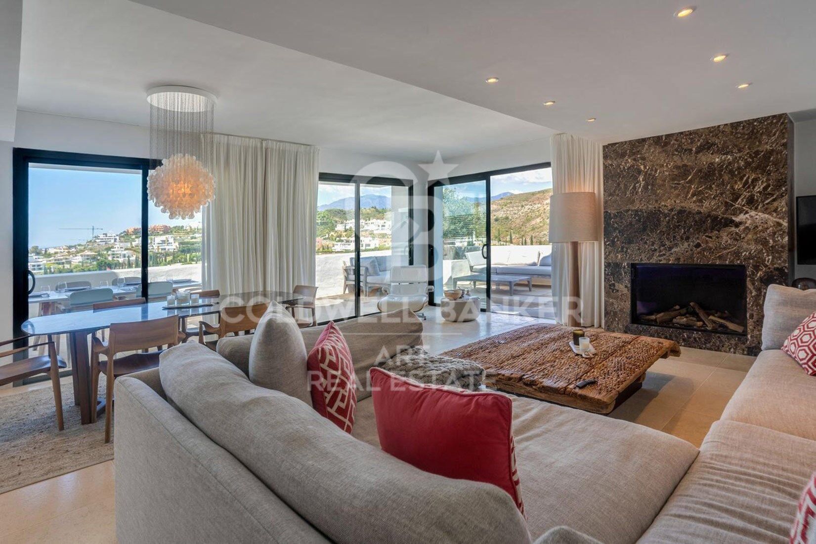 Élégant penthouse duplex au Los Flamingos Golf Resort