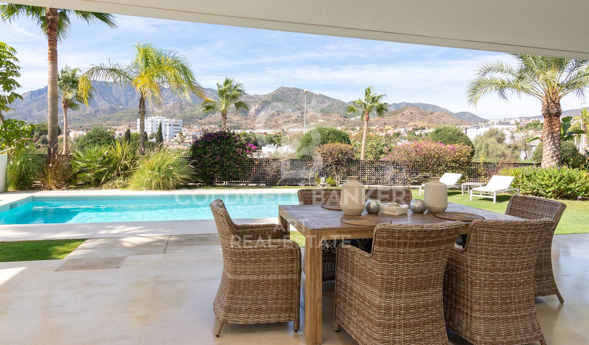 Wunderschöne Villa in Marbella mit spektakulärem Meerblick und Blick auf La Concha