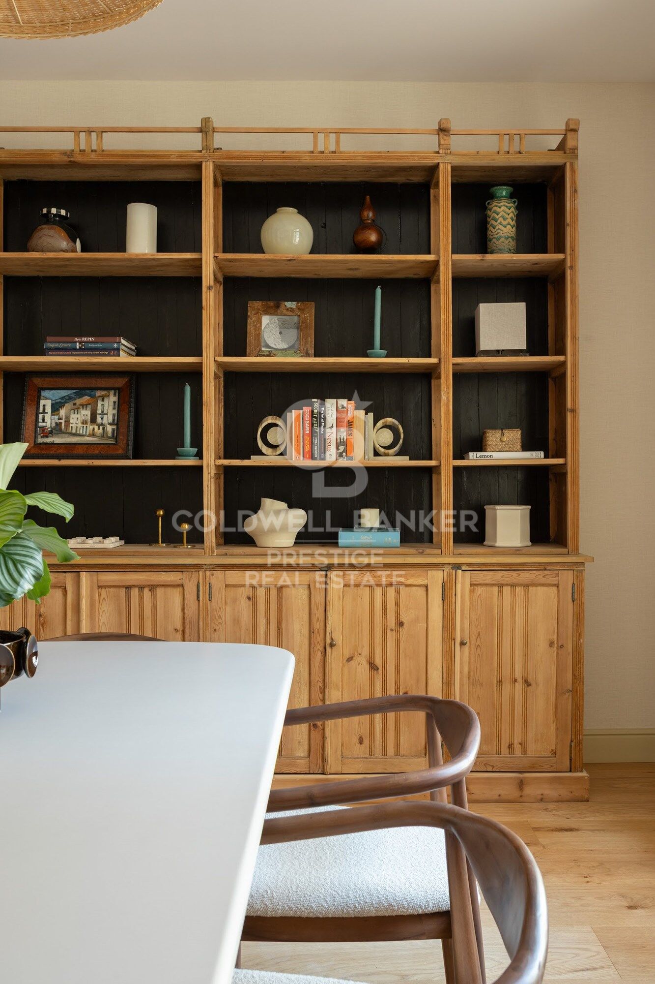 Passeig de Sant Joan · Renovated apartment with private terrace