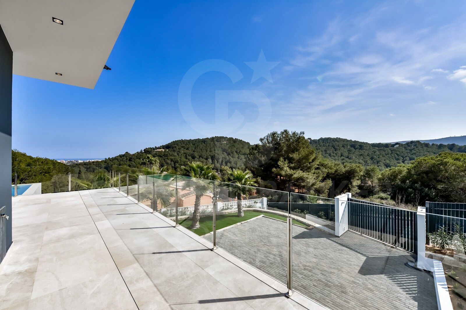 Stunning modern villa in privileged Urbanization with sea views - Jávea