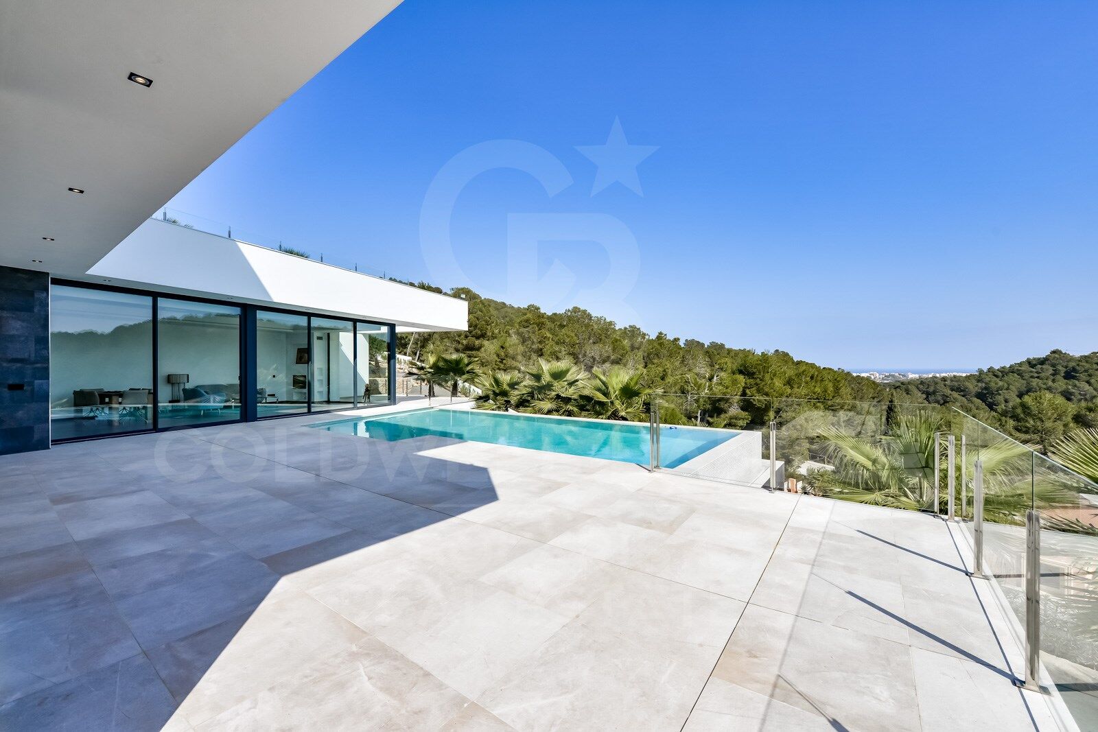 Atemberaubende moderne Villa in privilegierter Urbanisation mit Meerblick - Jávea