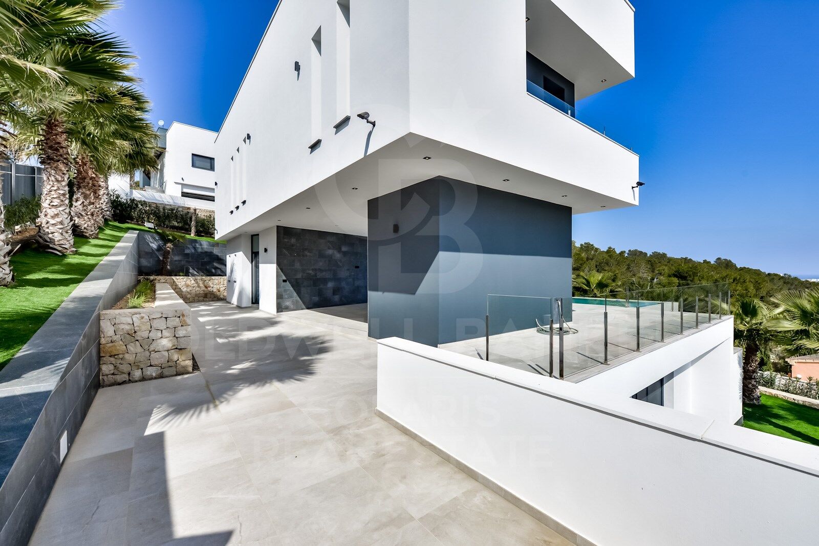 Impresionante villa moderna en privilegiada Urbanización con vistas al mar - Jávea