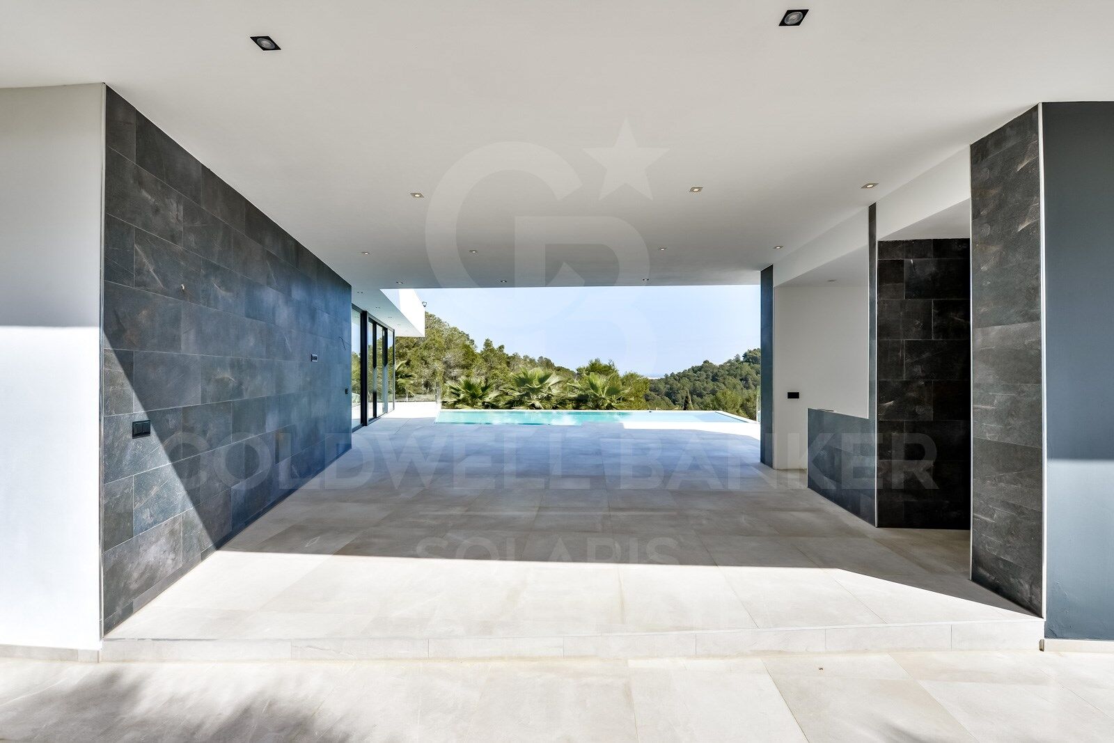 Impresionante villa moderna en privilegiada Urbanización con vistas al mar - Jávea