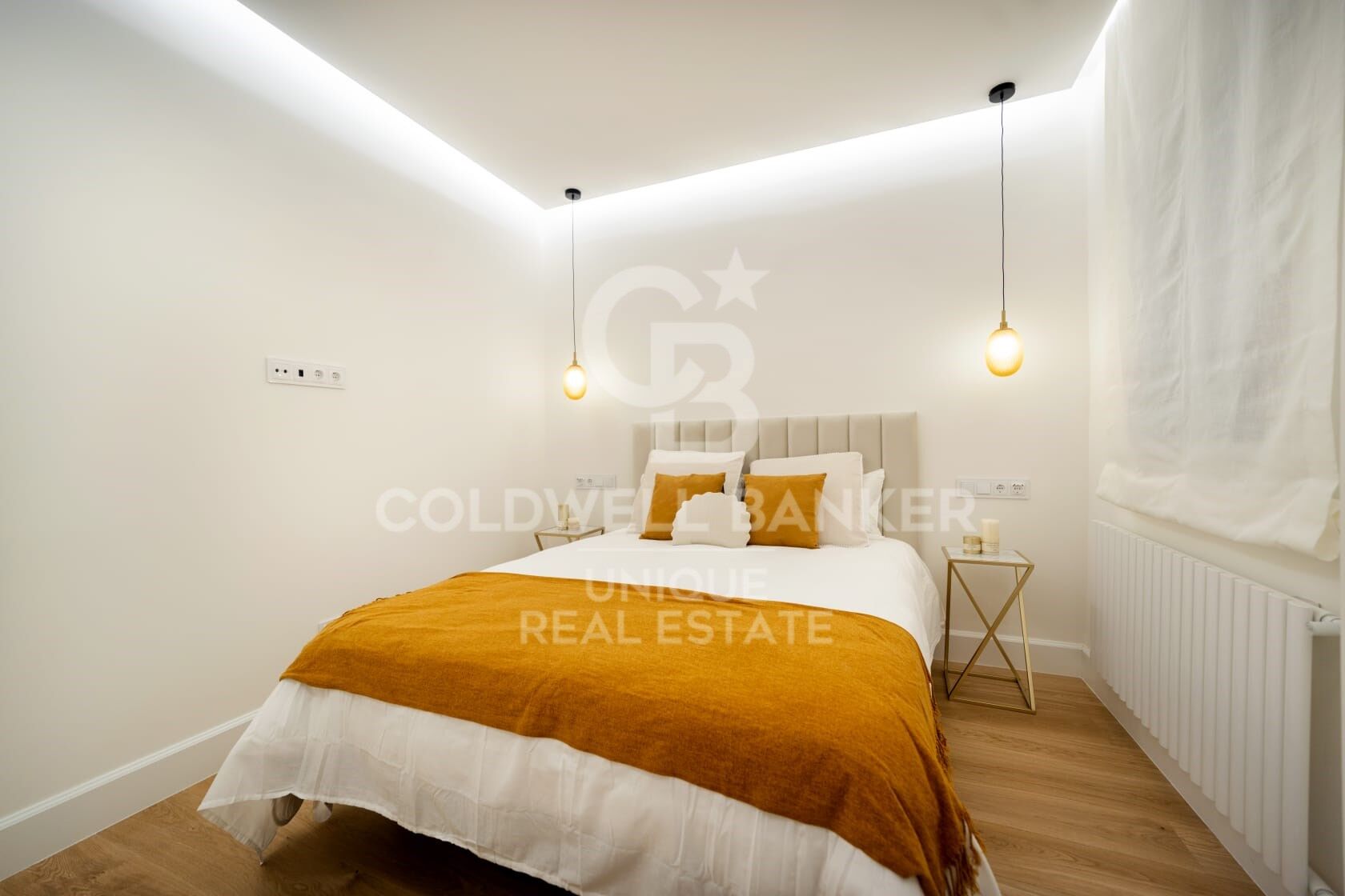 Renovated exterior flat in Castellana, Madrid